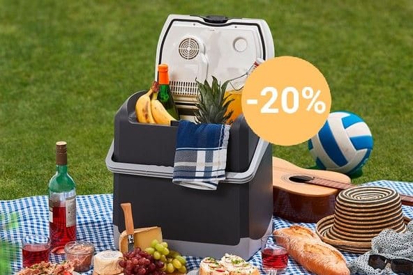 Perfekt fürs Picknick, Camping und Autofahrten: Bei Obi ist nur noch heute eine elektrische Kühlbox von AEG über 20 Prozent günstiger im Angebot.