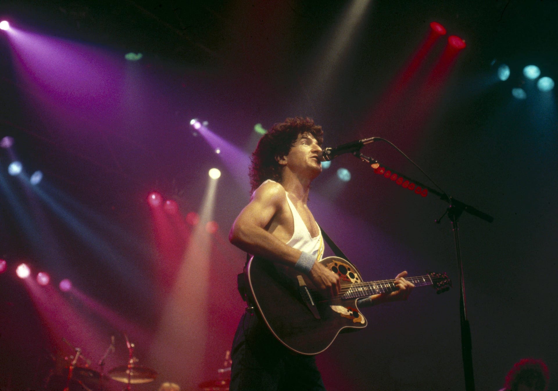 Die Band Reo Speedwagon 1981 bei einem Konzert. Seit Mitte der Siebzigerjahre ist Kevin Cronin der Frontmann der Band.