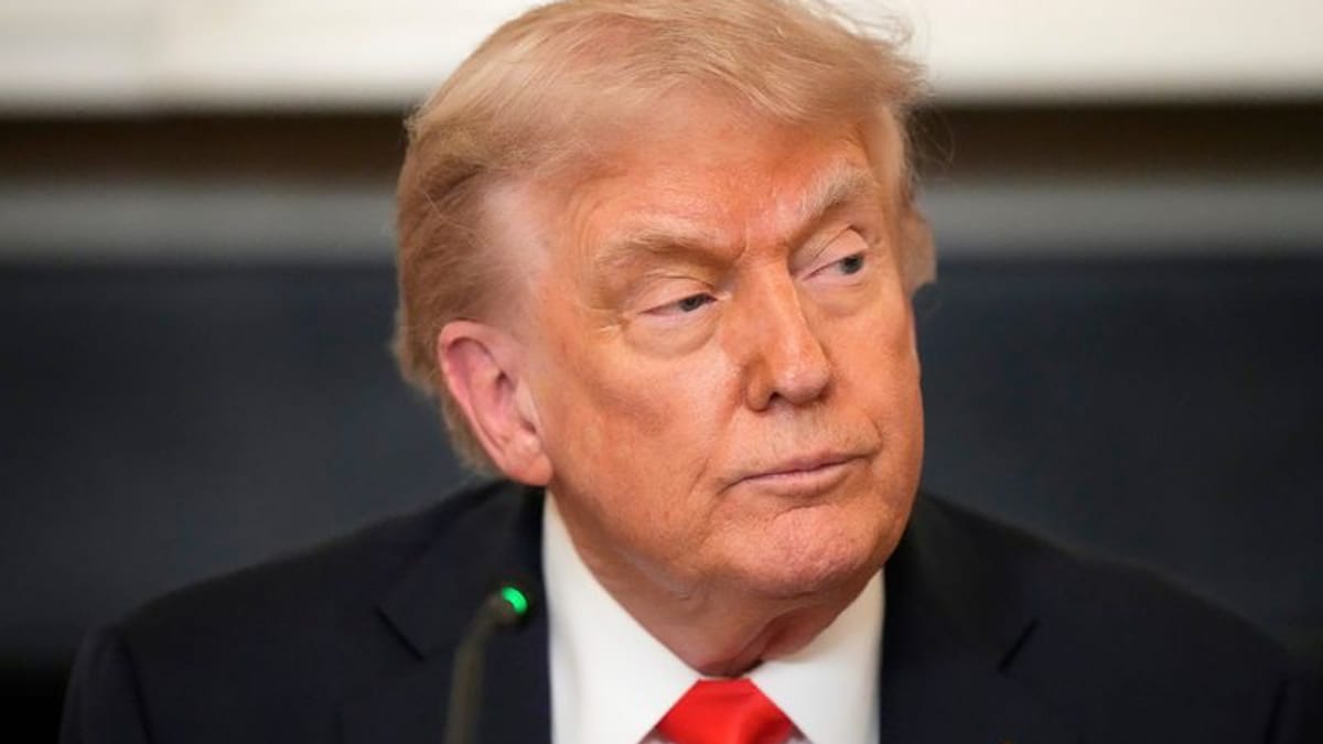 Trump äußert sich nicht klar zu Iran-Kurs – und droht der Staatsführung