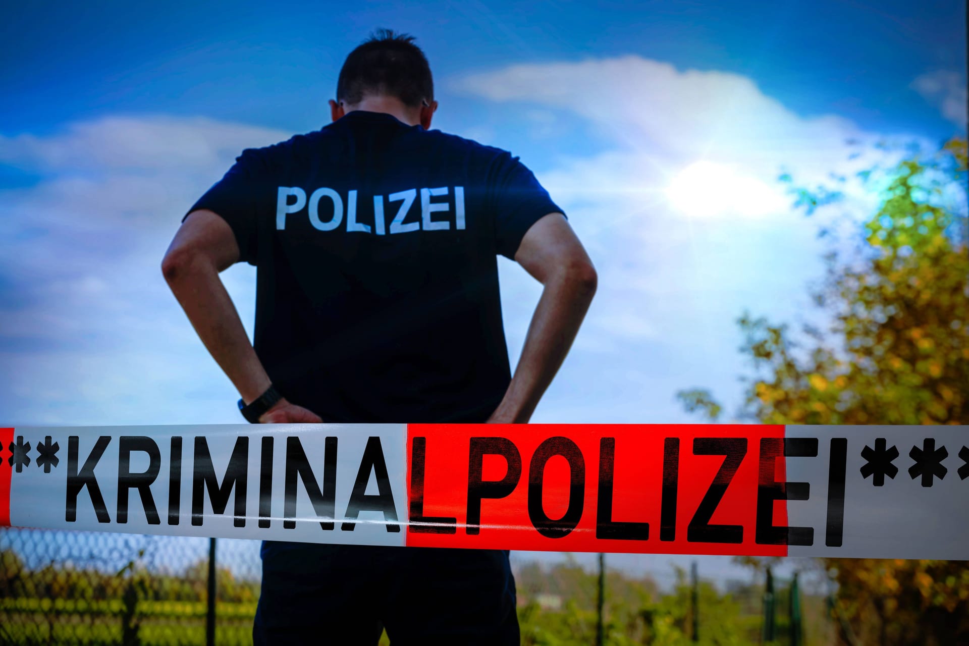 Absperrung der Kriminalpolizei (Symbolbild): Einige der in der Serie aufgegriffenen Fälle ereigneten sich vor über 30 Jahren.