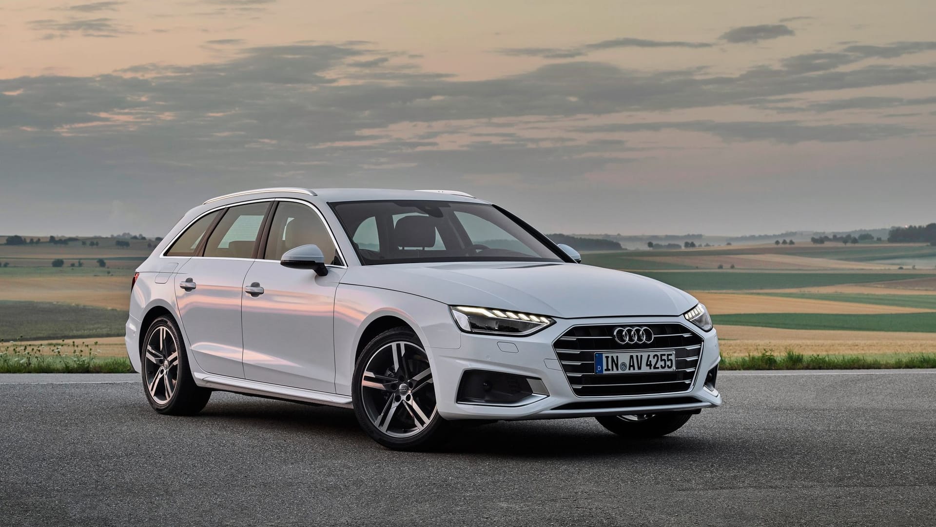 Audi A4 Avant 40 G-Tron von 2019 Audi A4 Avant 40 G-Tron von 2019