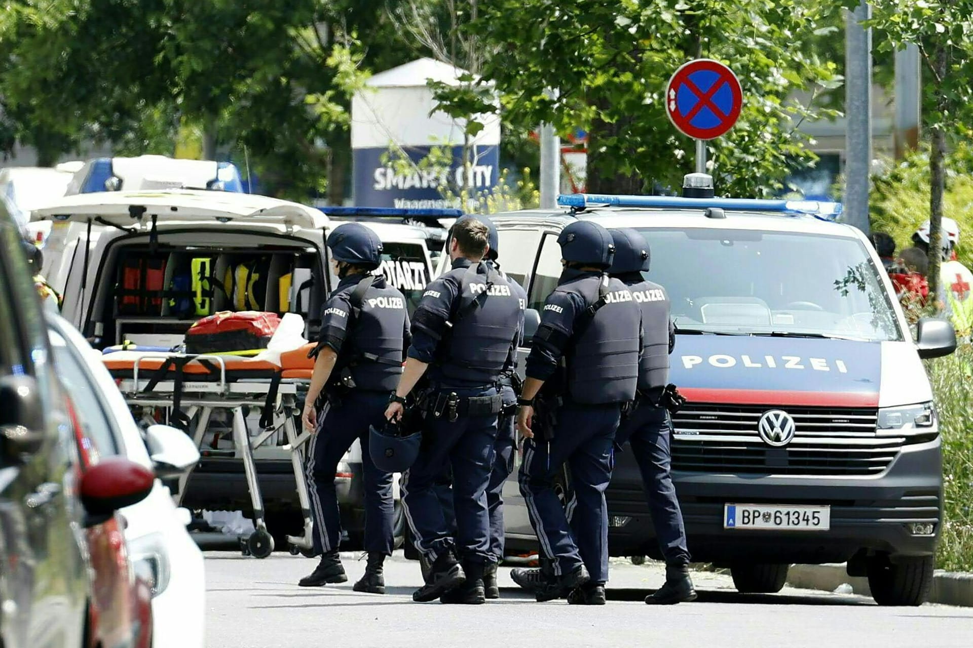 Großeinsatz an Schule in Graz
