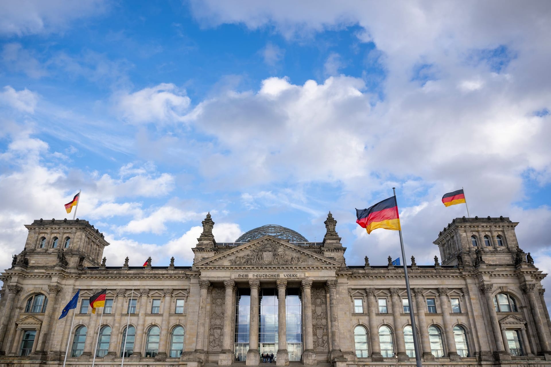 Das Reichstagsgebäude in Berlin - der Sitz des Bundestags