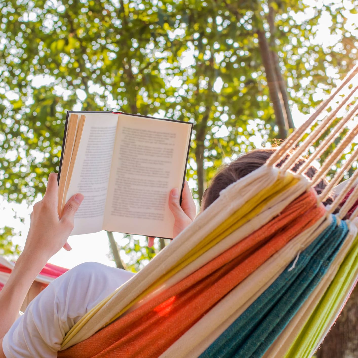 Bücher im Sommer-Sale: Bei Thalia sichern Sie sich reduzierte Bestseller-Romane, Sachbücher und mehr mit Extra-Rabatt.