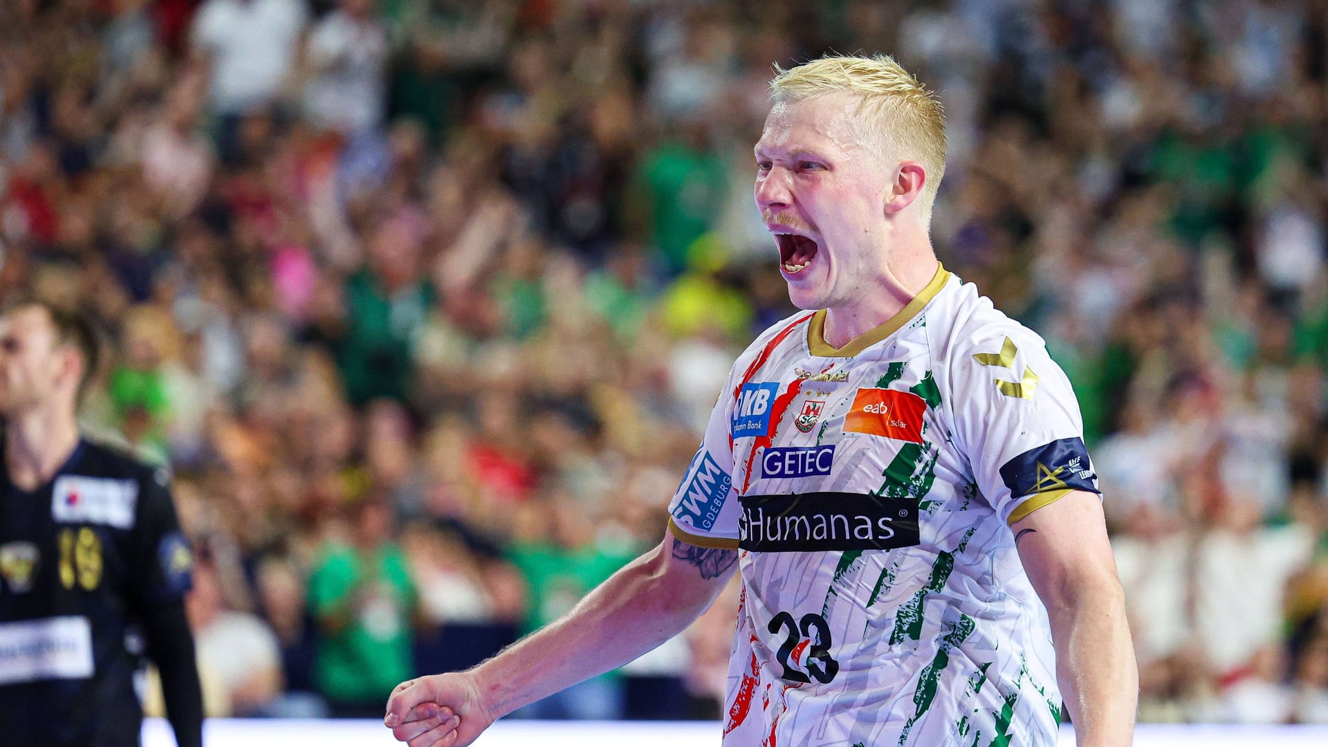 Magnus Saugstrup jubelt: Er gewann mit Magdeburg die Champions League.