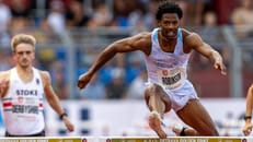 Leichtathlet entblößt aus Versehen seinen Penis bei Rennen