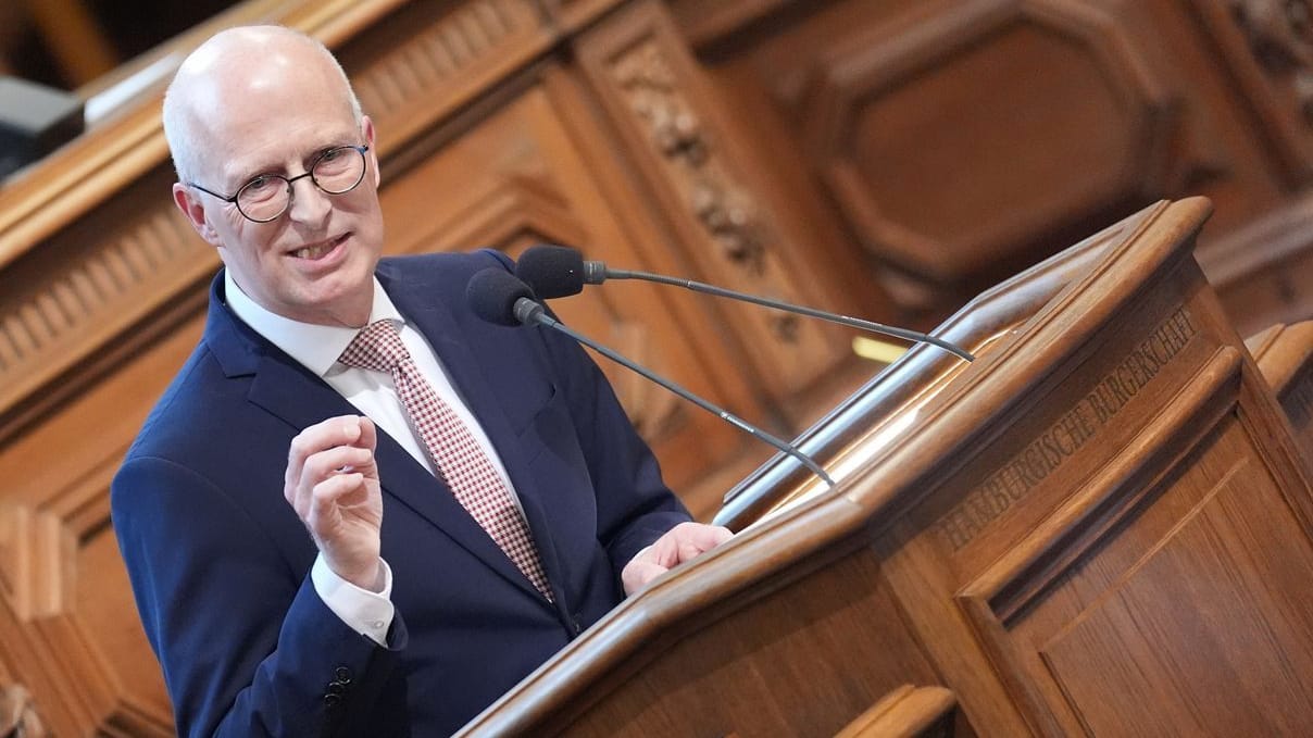 Erster Bürgermeister Peter Tschentscher (Archivbild): Er warnt vor Drogenbanden, die es auf die Stadt Hamburg und den Hafen abgesehen haben könnten. Erster Bürgermeister Peter Tschentscher (Archivbild): Er warnt vor Drogenbanden, die es auf die Stadt Hamburg und den Hafen abgesehen haben könnten.