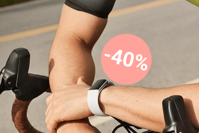 Bei Amazon gibt es die Google Fitbit Charge 6 derzeit für weniger als 100 Euro im Angebot. (Symbolbild)