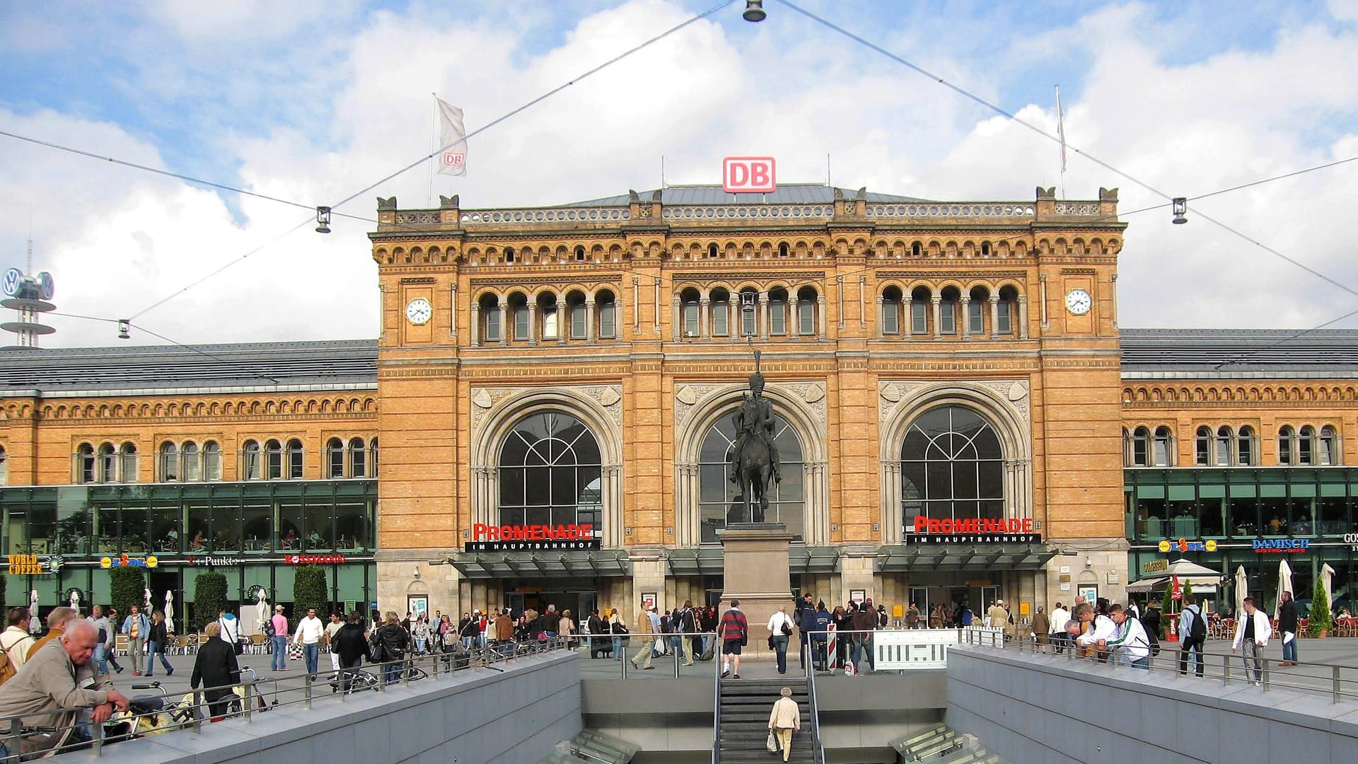 Hauptbahnhof in Hannover (Archivbild): Glücklicherweise ging von den Koffern keine Gefahr aus.