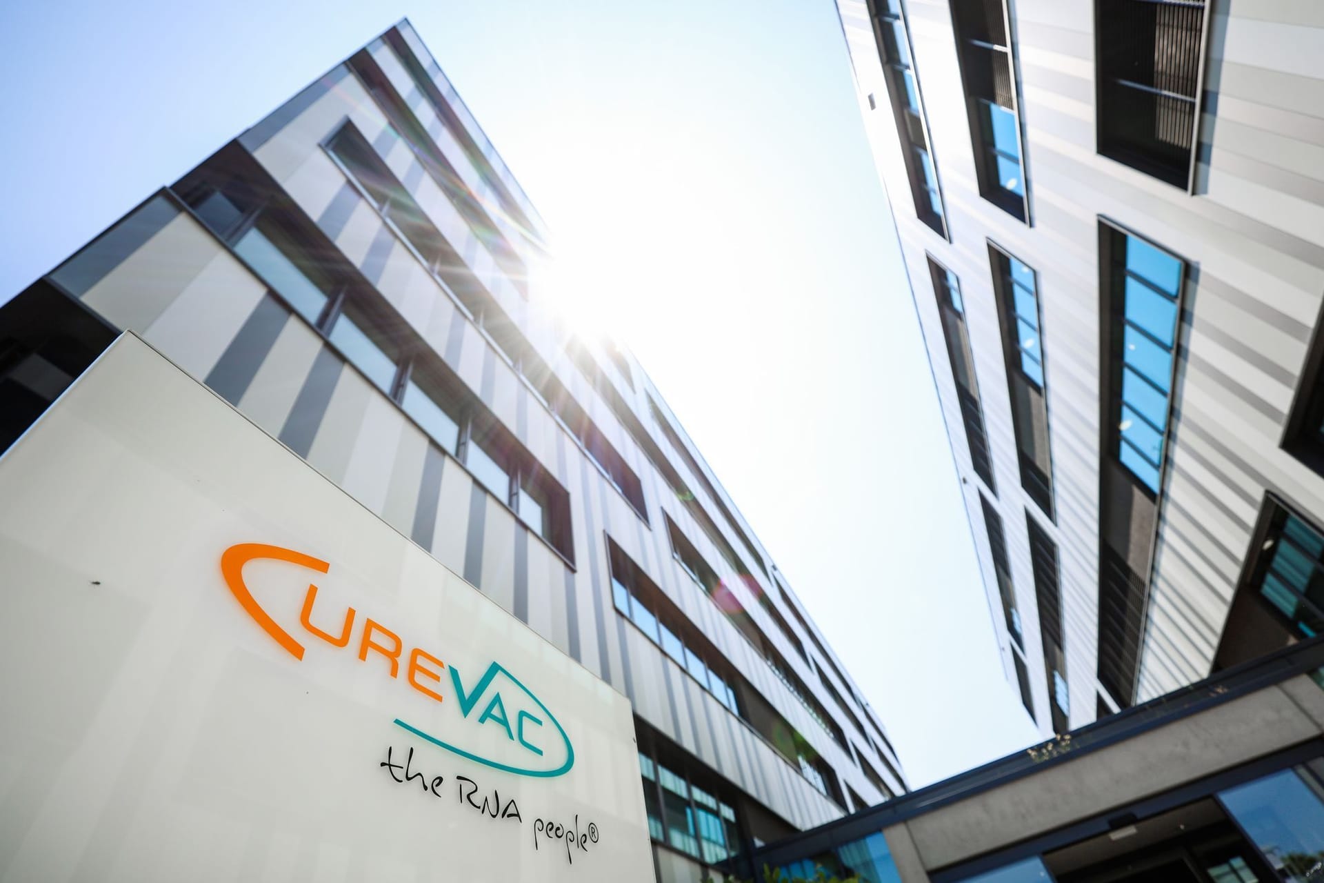 Biontech will deutschen Konkurrenten Curevac übernehmen