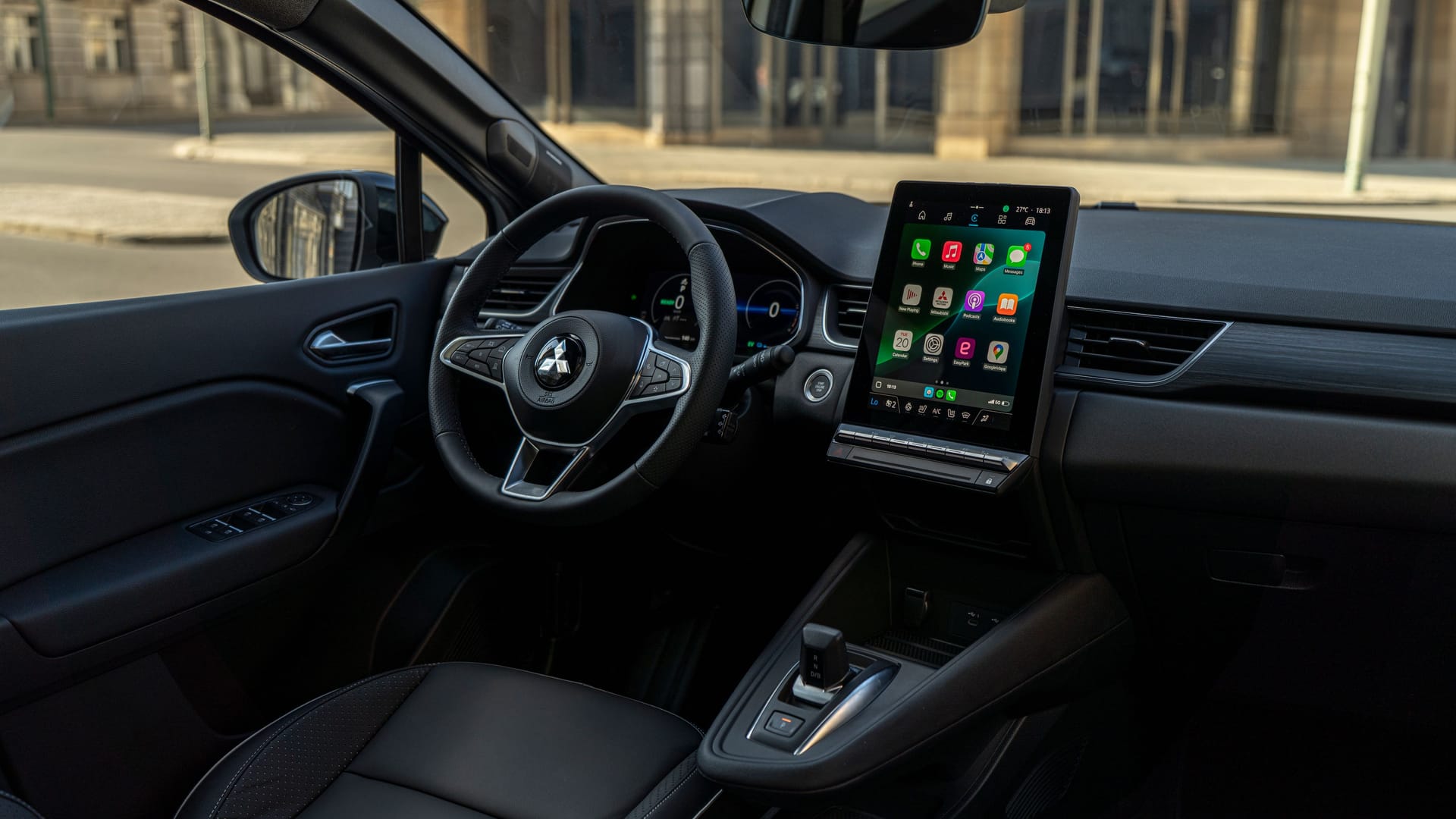 SPERRFRIST 1.7.2025, 19 UHR: Mitsubishi Grandis Innenraum