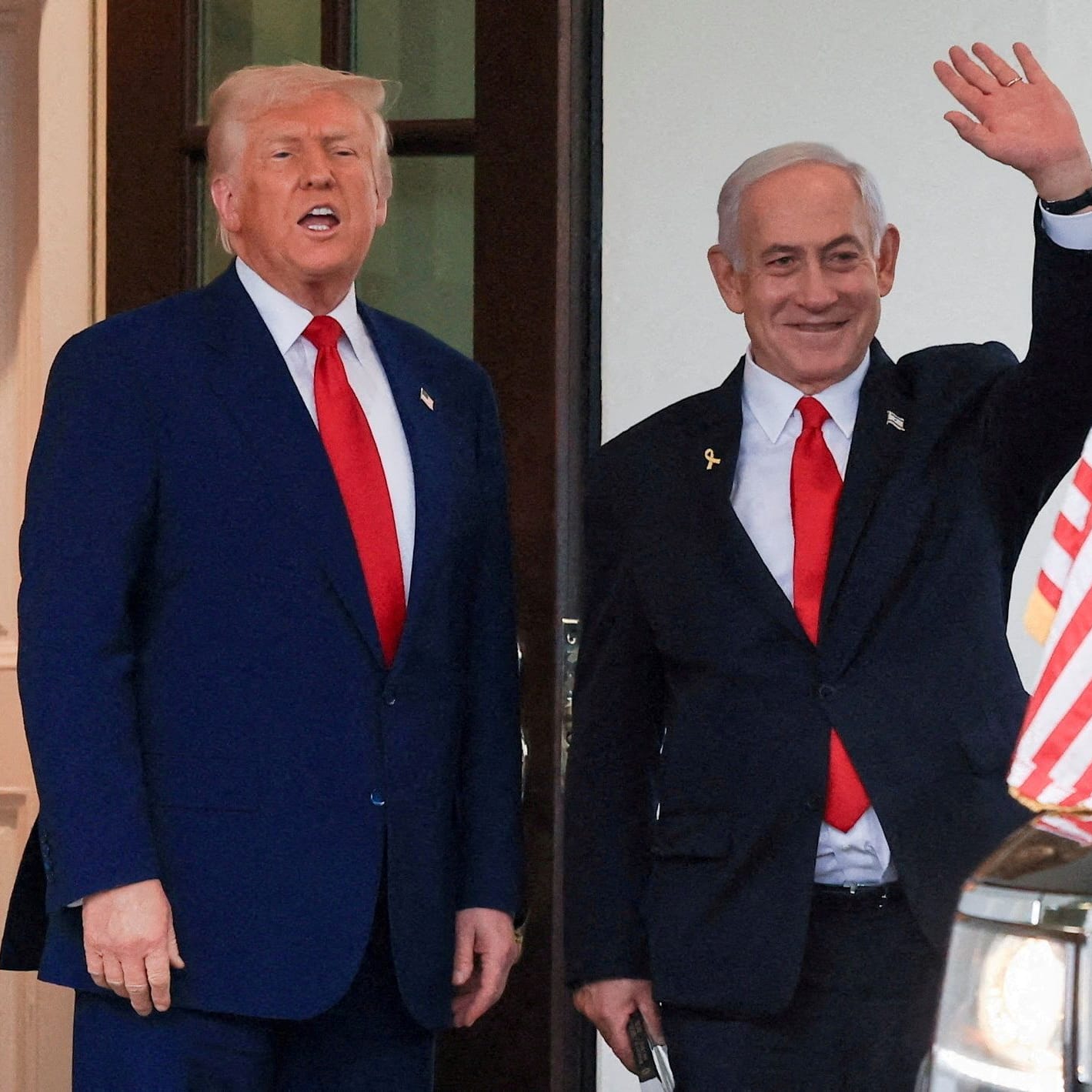 US-Präsident Donald Trump und Israels Premierminister Benjamin Netanjahu vor dem Weißen Haus (Archivbild).