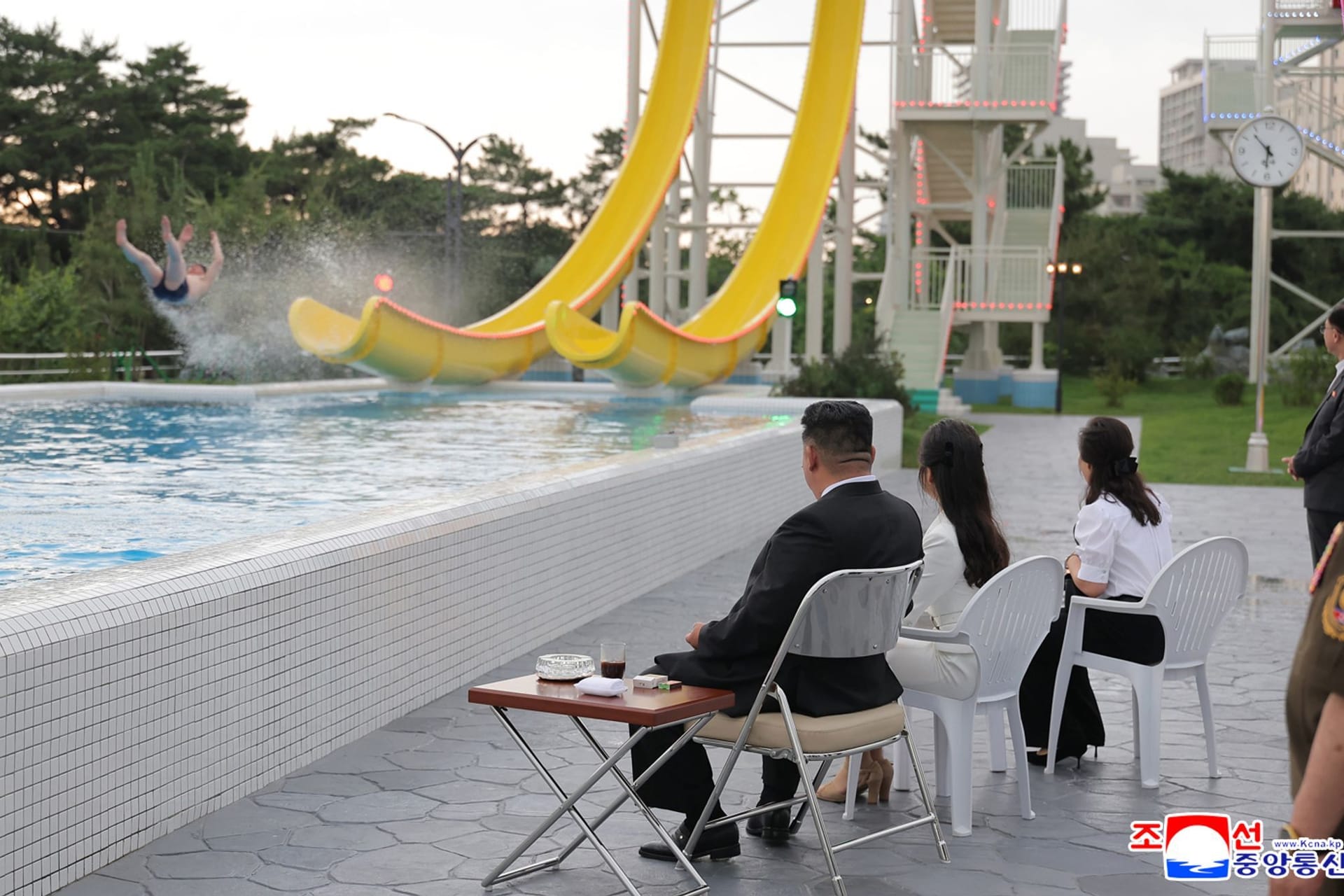 Machthaber Kim Jong Un eröffnet Touristengebiet Wonsan Kalma