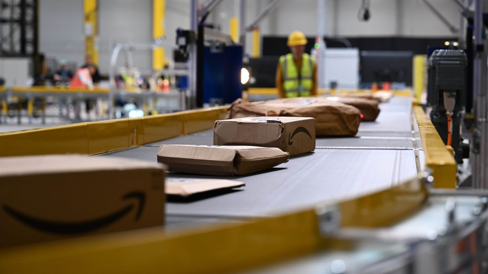 Amazon-Paketsortierung Amazon-Paketsortierung