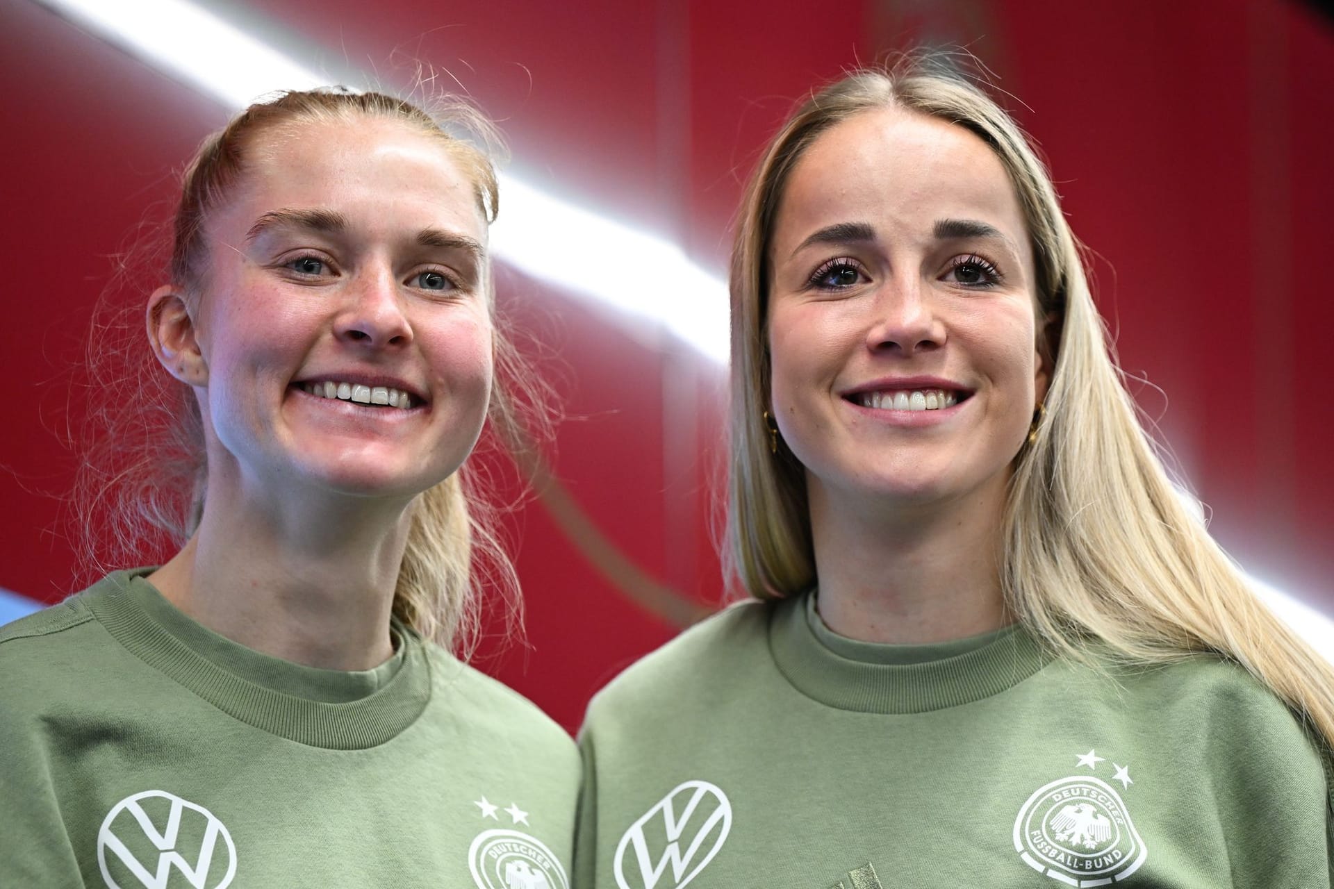 Janina Minge und Giulia Gwinn