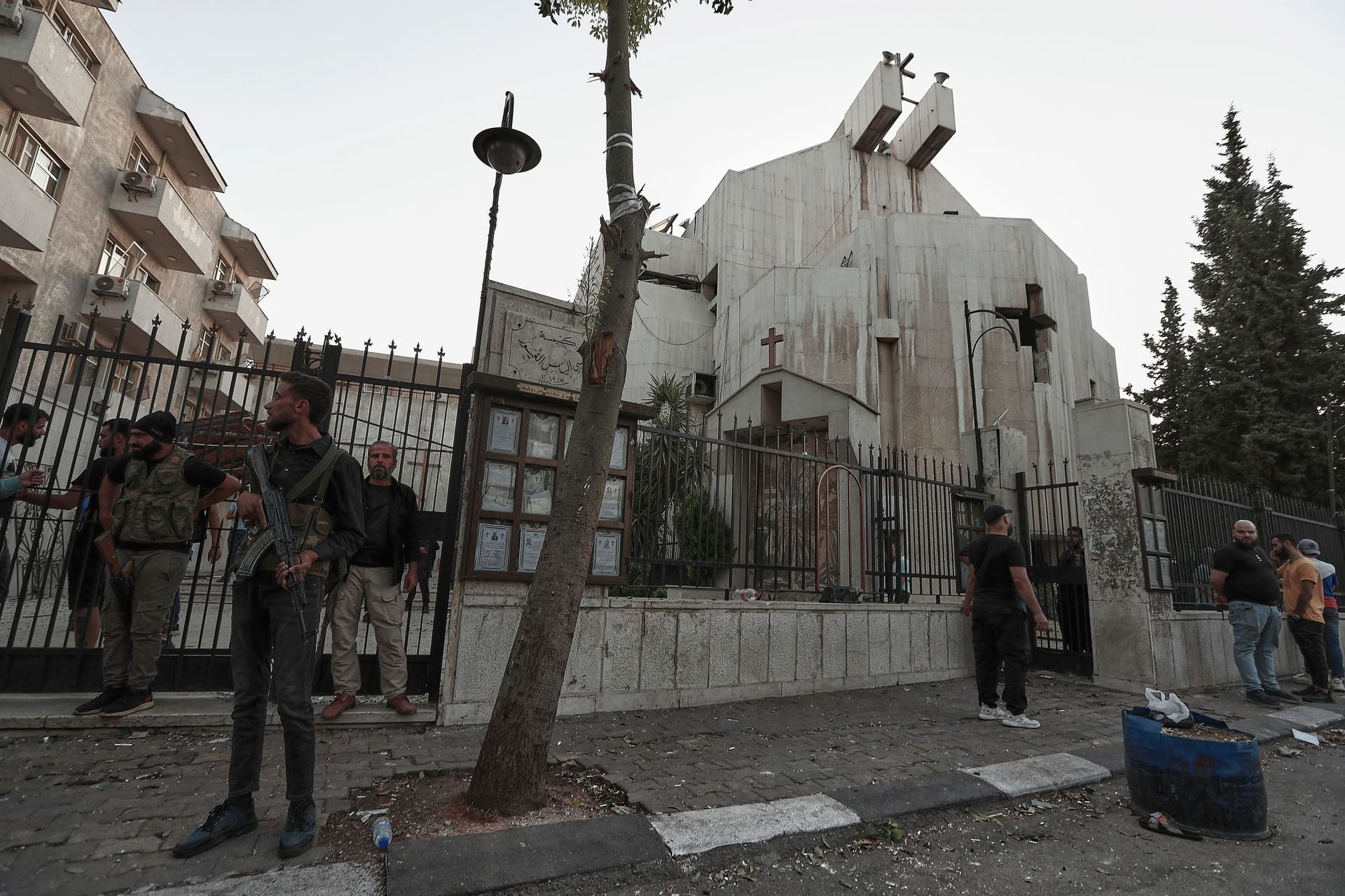 Tote bei Selbstmordanschlag in syrischer Kirche