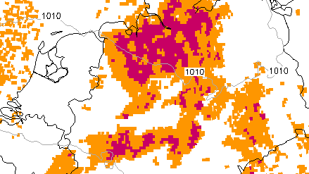 Prognose des Wettermodells Icon für den Donnerstagnachmittag: Die Karte zeigt "signifikantes Wetter" an, Rot bedeutet Gewitter.