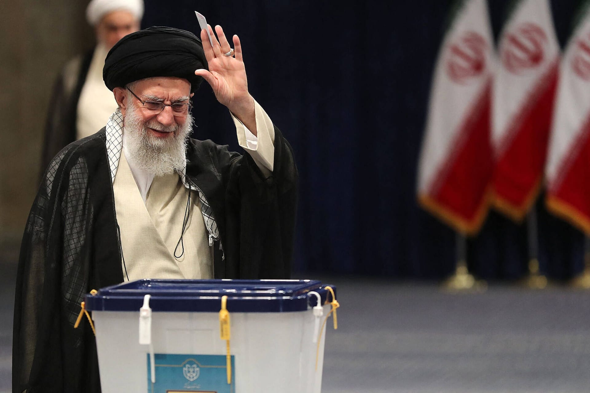 Der oberste Führer des Iran Ajatollah Ali Chamenei (Archivbild): Chamenei ist eigentlich nur ein Stellvertreter.