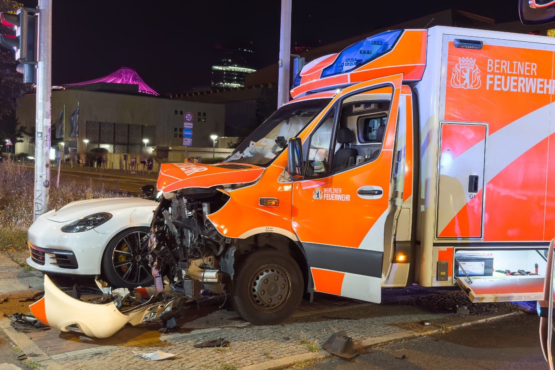 Die Unfallstelle: Vier Personen wurden verletzt.