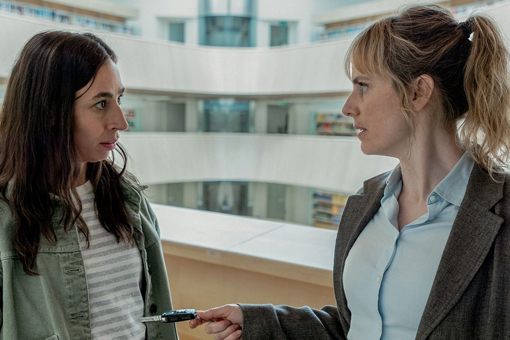 Carol Schuler als Kommissarin Tess Ott und Anna Pieri Zuercher als Kommissarin Isabelle Grandjean: Die Ermittlerinnen kommen nicht bei allen Zuschauern gut an.