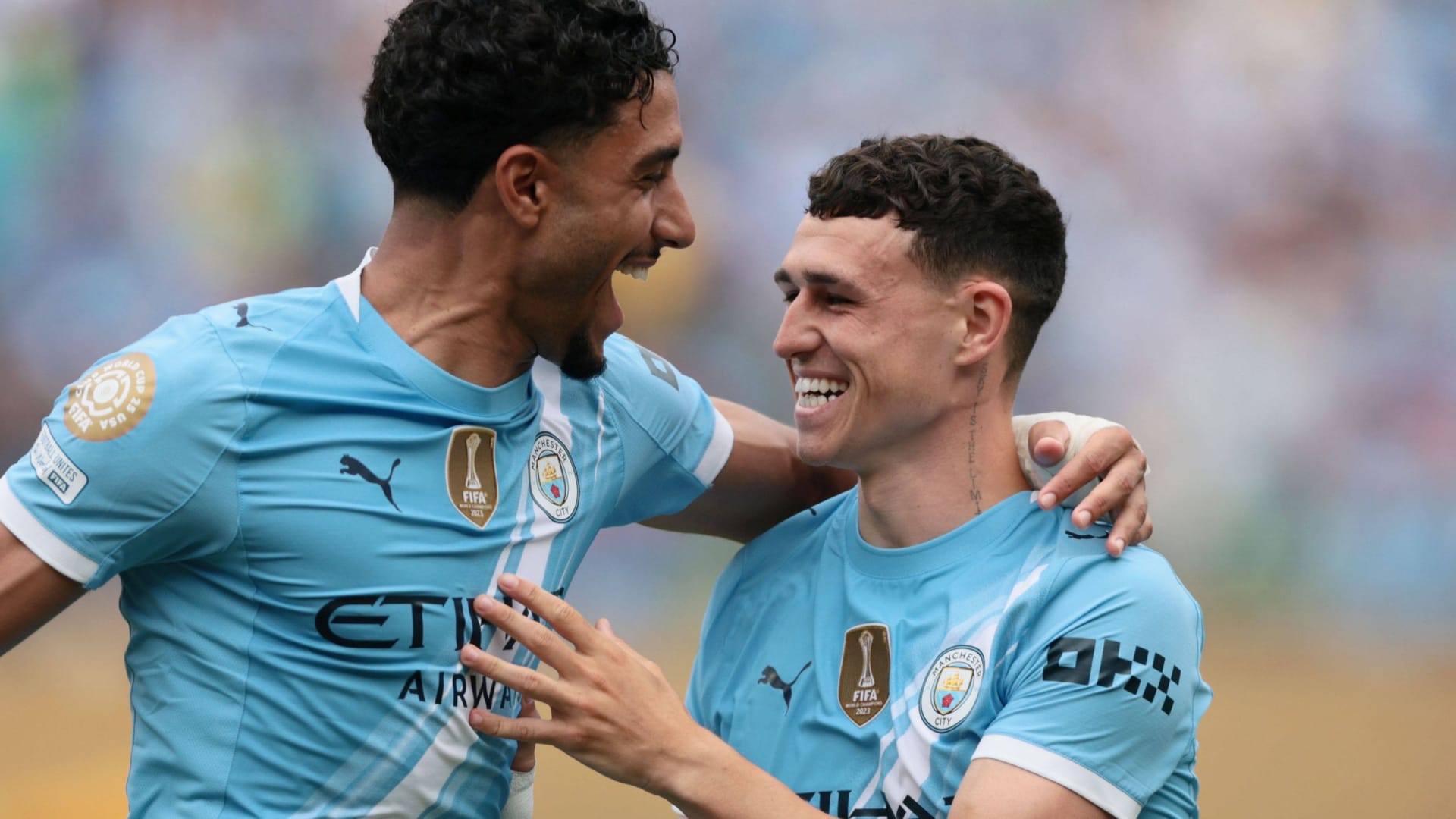 Omar Marmoush (l.) und Phil Foden: Die "Skyblues" erzielten das schnellste Tor der Klub-WM-Geschichte.
