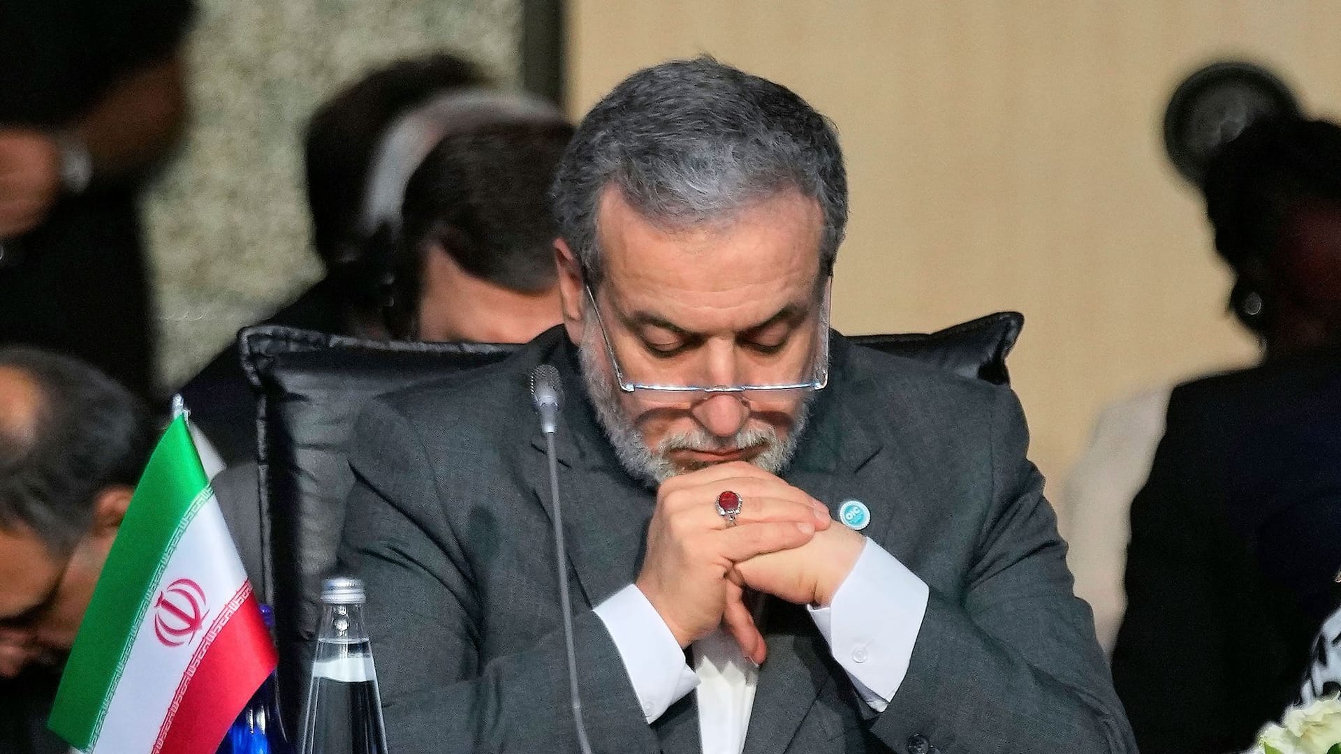 Nahostkonflikt - OIC-Sitzung in Istanbul mit Irans Außenminister Nahostkonflikt - OIC-Sitzung in Istanbul mit Irans Außenminister