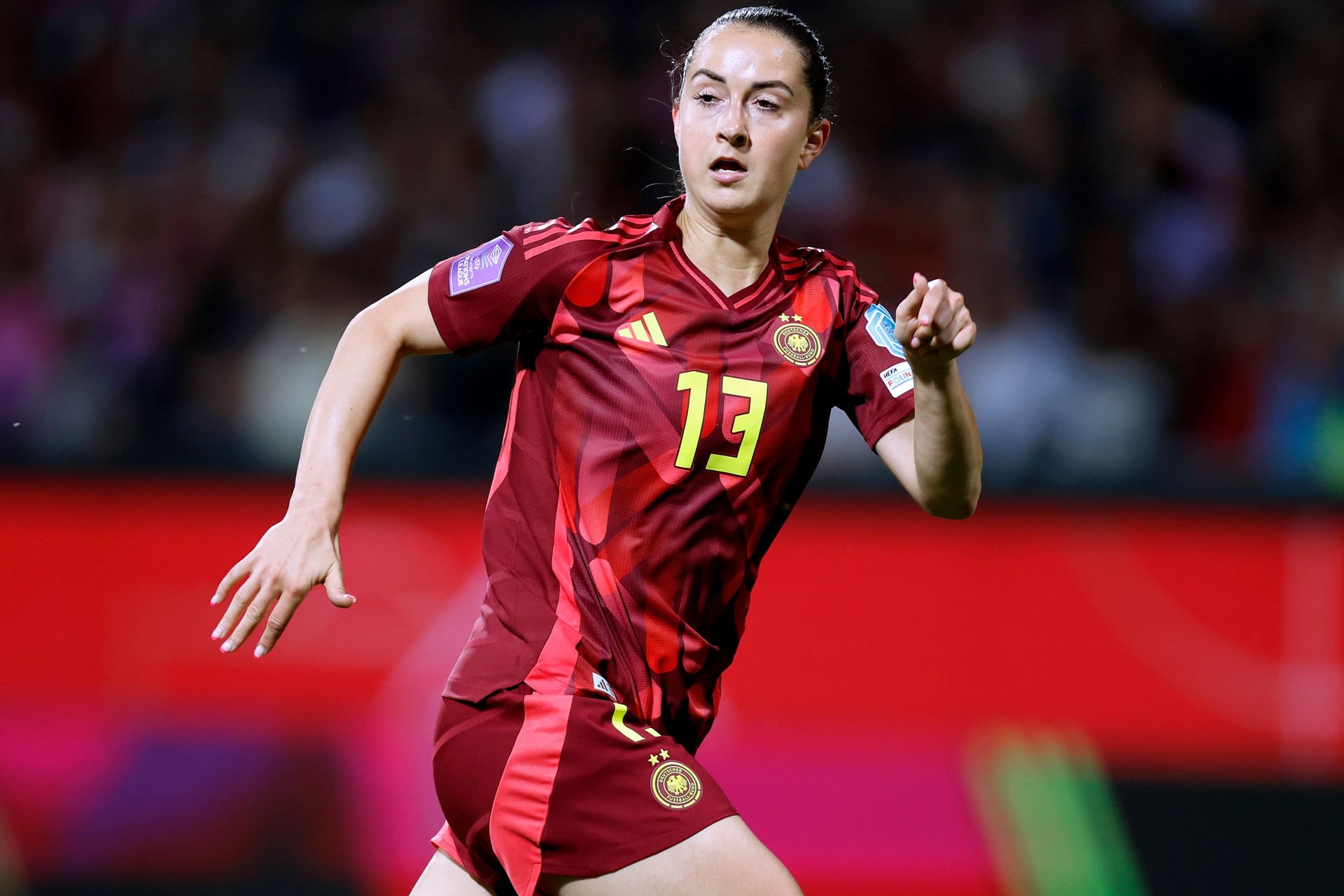 Sara Däbritz: Mittelfeld, Olympique Lyon (künftig noch ohne Verein) Sara Däbritz: Mittelfeld, Olympique Lyon (künftig noch ohne Verein)