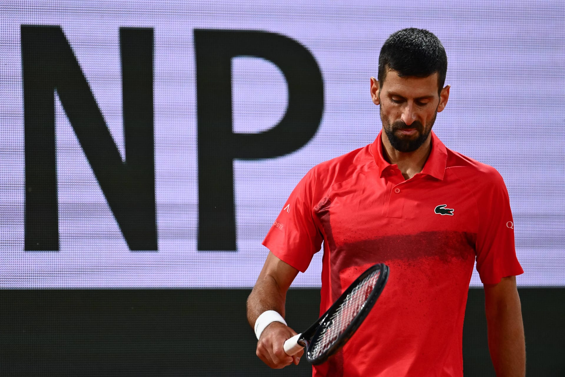 Novak Djokovic: Der Serbe wirkte im ersten Satz noch etwas müde.