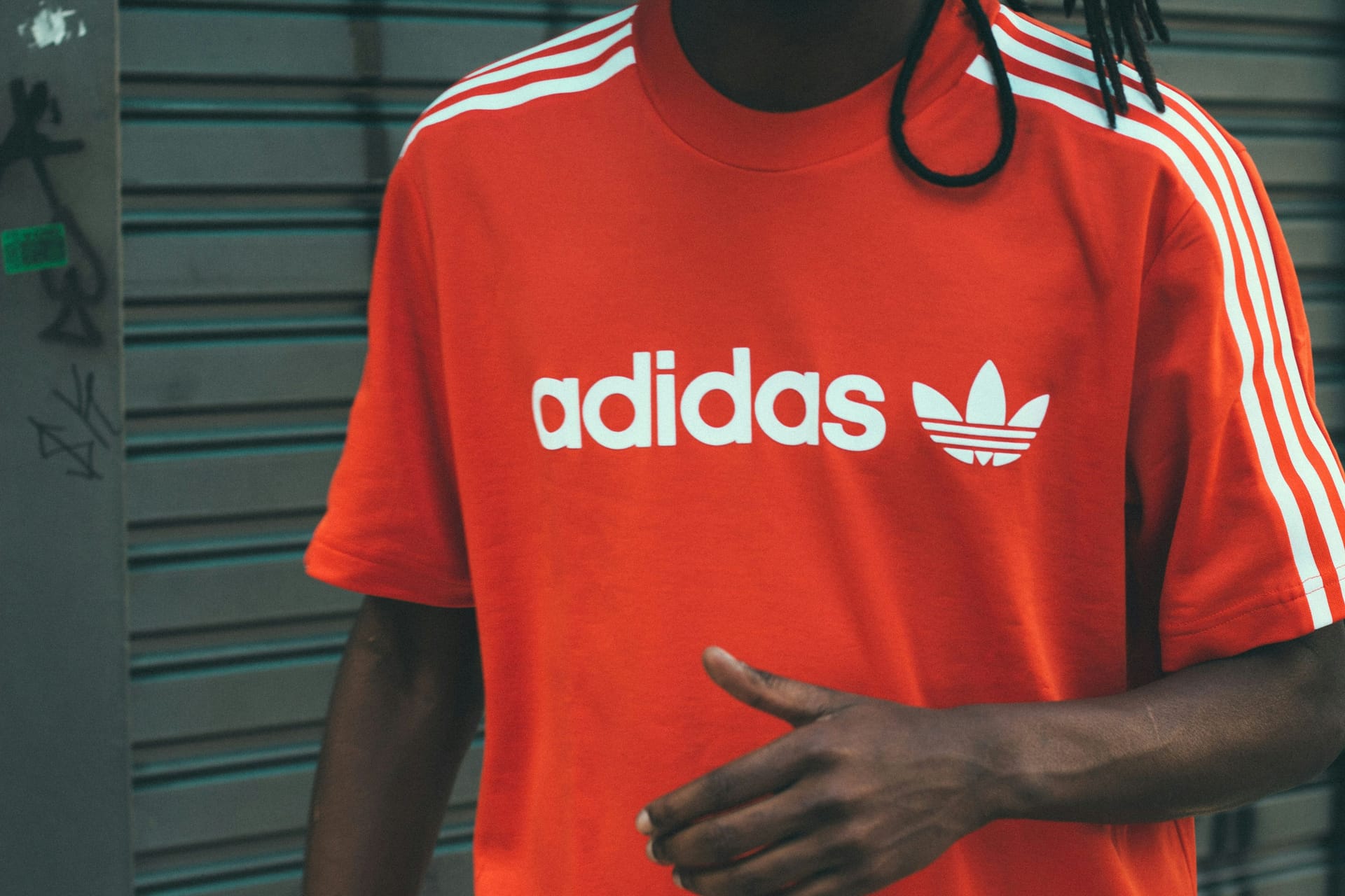 Adidas-Sale bei Otto: Bis Sonntag sichern Sie sich 20 Prozent Extra-Rabatt auf Mode, Sneaker und mehr.