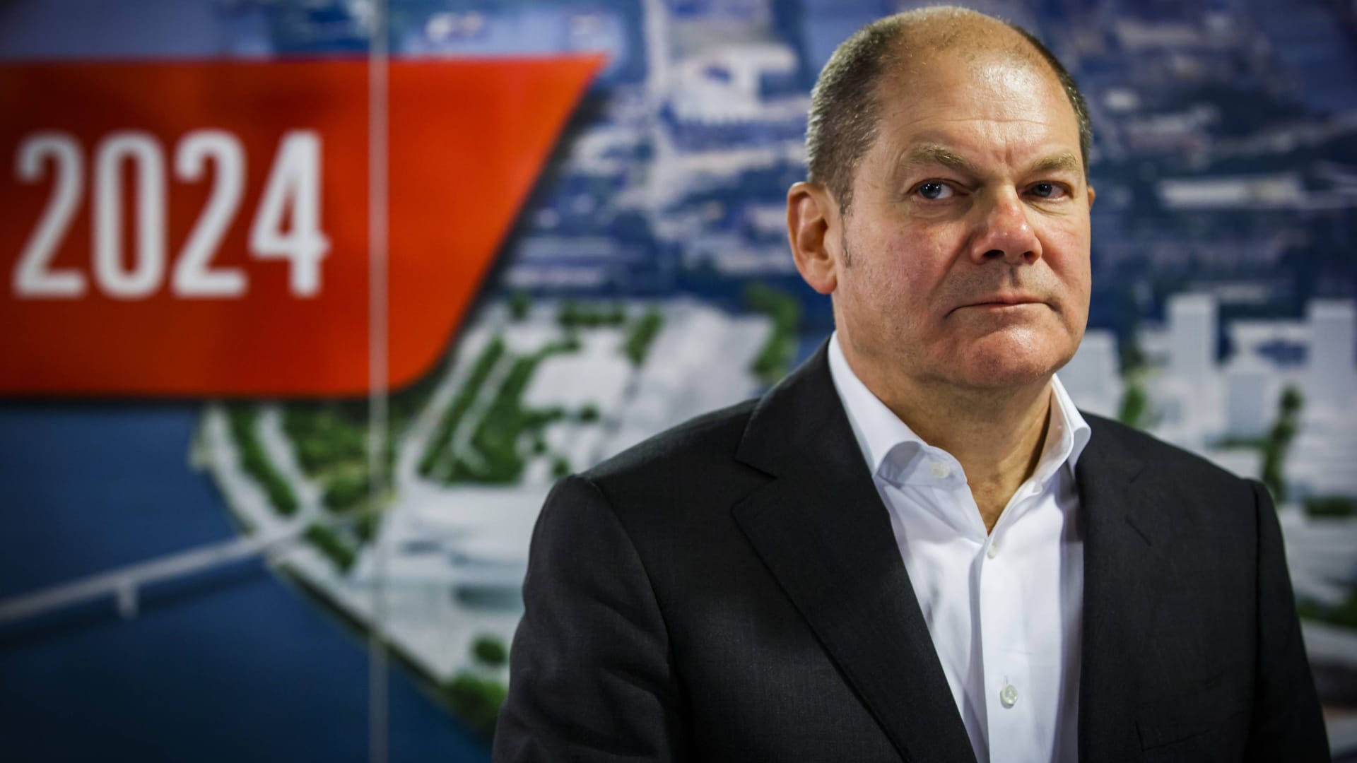 Olaf Scholz nach Bekanntgabe der Ergebnisse des Volksentscheides: Die Enttäuschung stand dem damaligen Hamburger Bürgermeister ins Gesicht geschrieben. (Archivbild)
