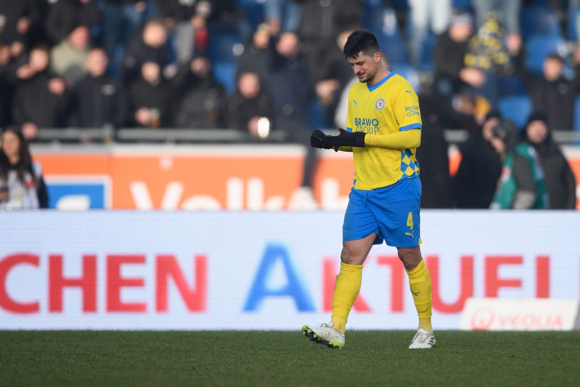 Eintracht Braunschweig - FC Schalke 04 Eintracht Braunschweig - FC Schalke 04