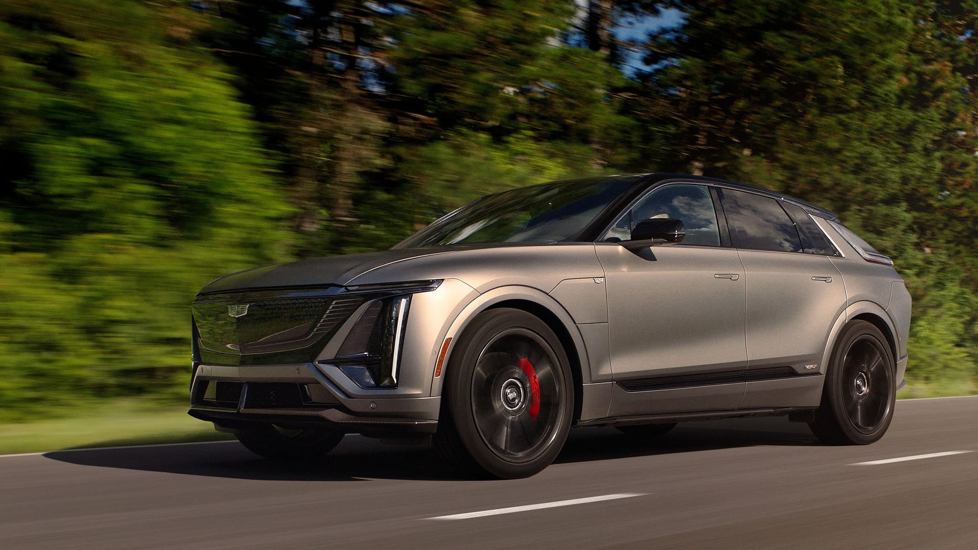 Luxus unter Strom: Der neue Lyriq-V startet Cadillacs sportliche E-Offensive.
