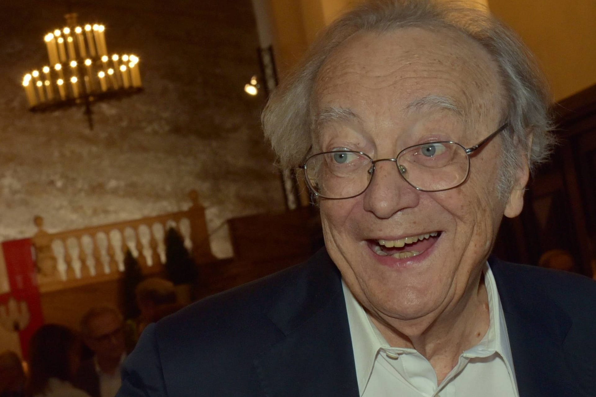 Alfred Brendel: Der Musiker ist tot.