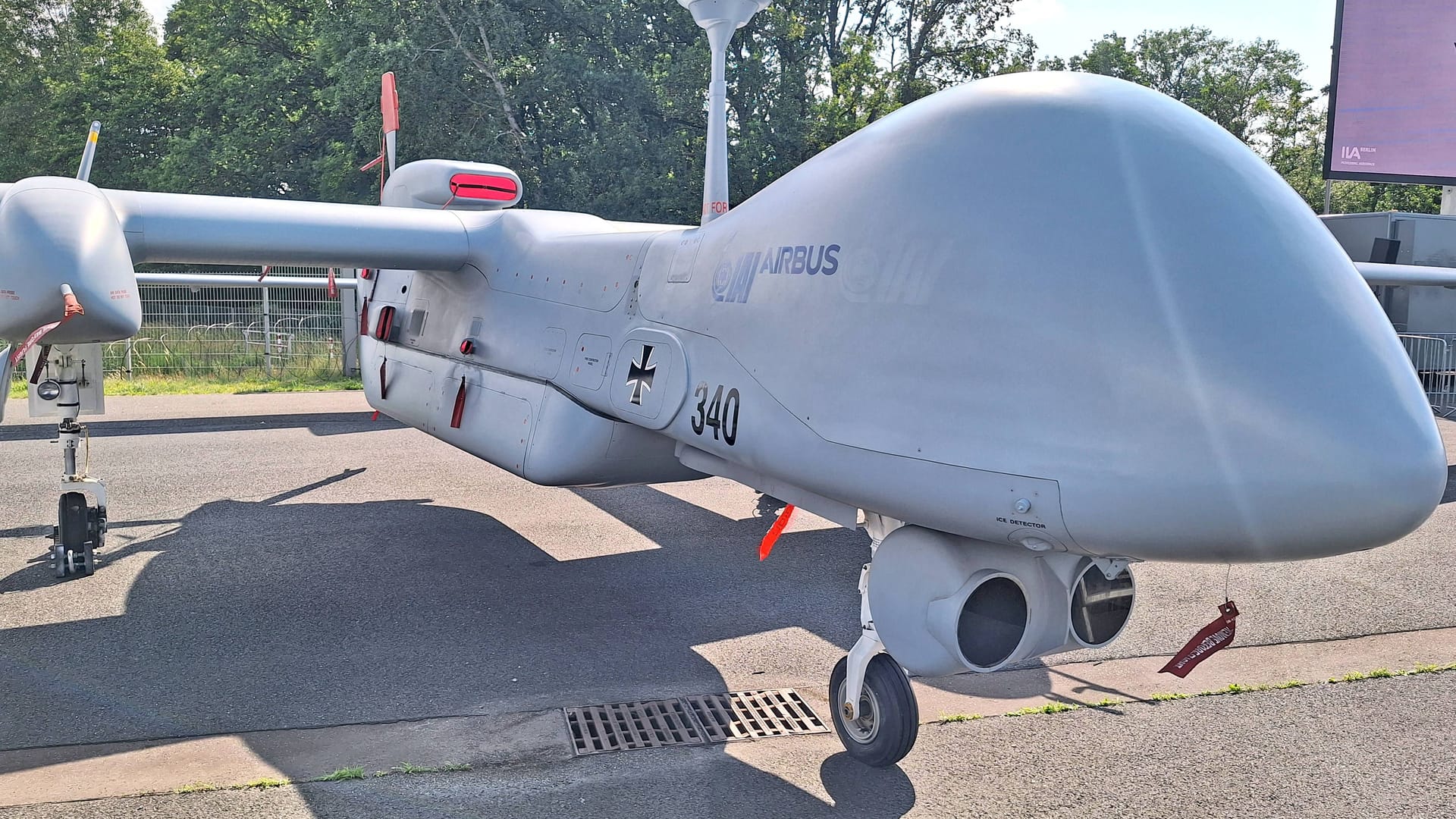 Eine Drohne der deutschen Luftwaffe: CSU-Chef Markus Söder fordert einen Schutzschirm wie in Israel. (Symbolbild) Eine Drohne der deutschen Luftwaffe: CSU-Chef Markus Söder fordert einen Schutzschirm wie in Israel. (Symbolbild)