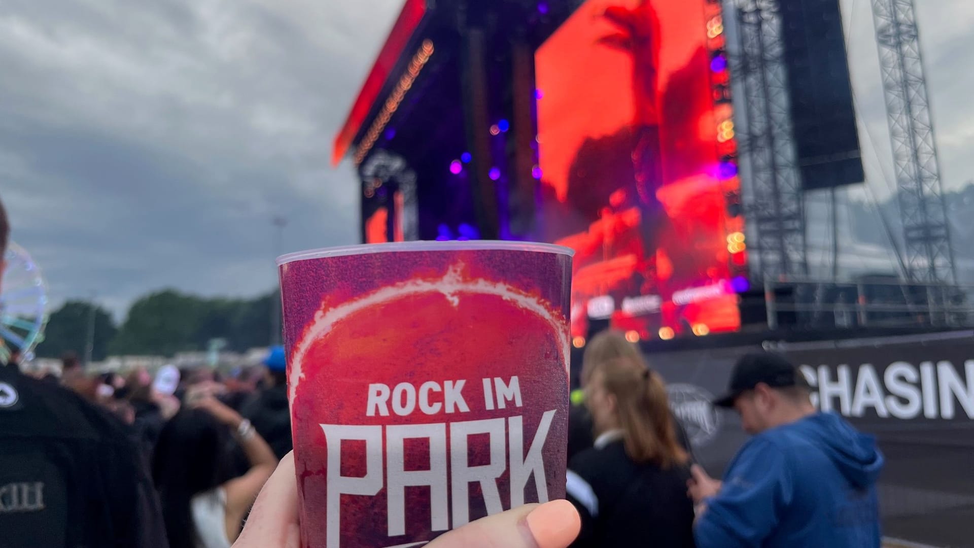 Rock im Park 2025 ist Geschichte: Diese Ausgabe brachte viel Aufregung und so manche Neuerung mit sich. Rock im Park 2025 ist Geschichte: Diese Ausgabe brachte viel Aufregung und so manche Neuerung mit sich.