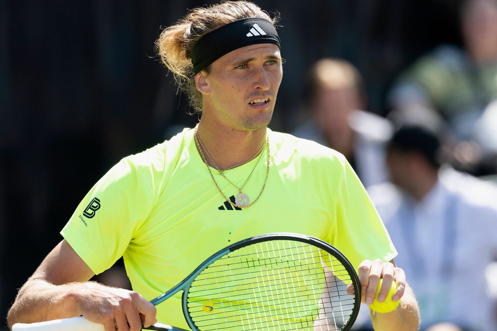 Alexander Zverev beim ATP-Turnier in Stuttgart: Klare Worte Richtung Boris Becker.