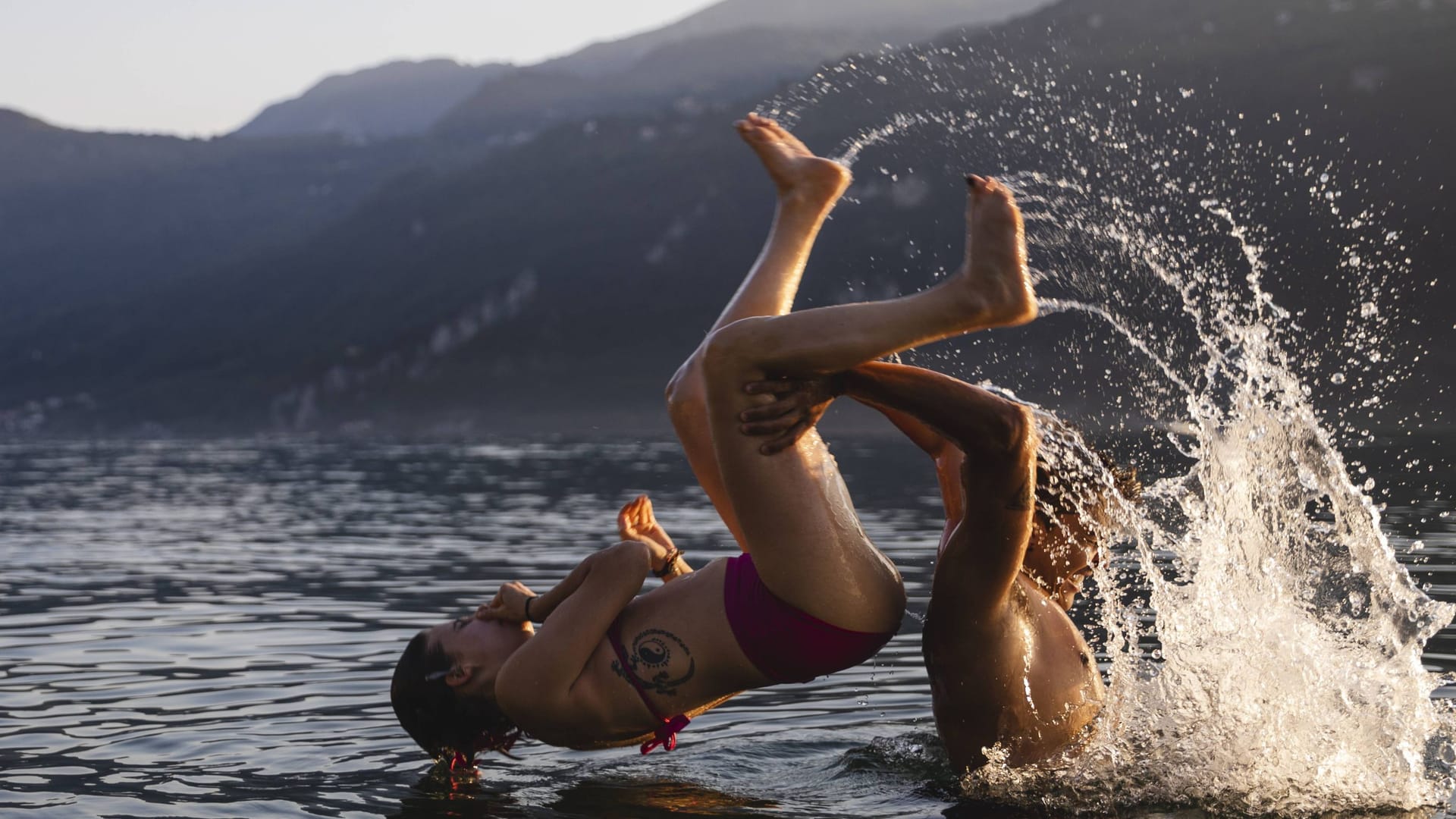 Ungestört: Wildschwimmen stärkt die Bindung zur Natur und die Gesundheit. Allerdings muss besonders auf Sicherheit geachtet werden.