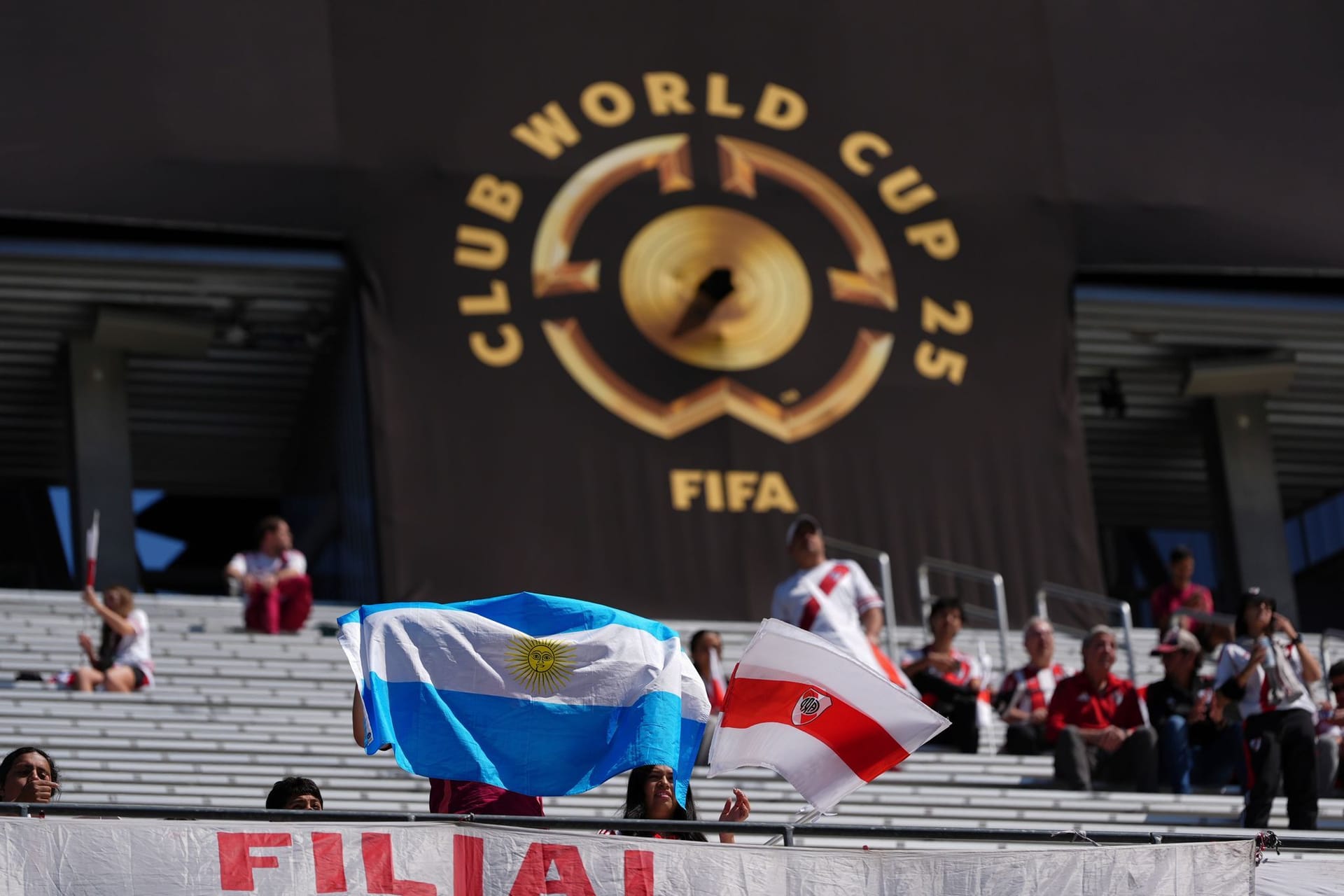 River Plate - Urawa Red Diamonds