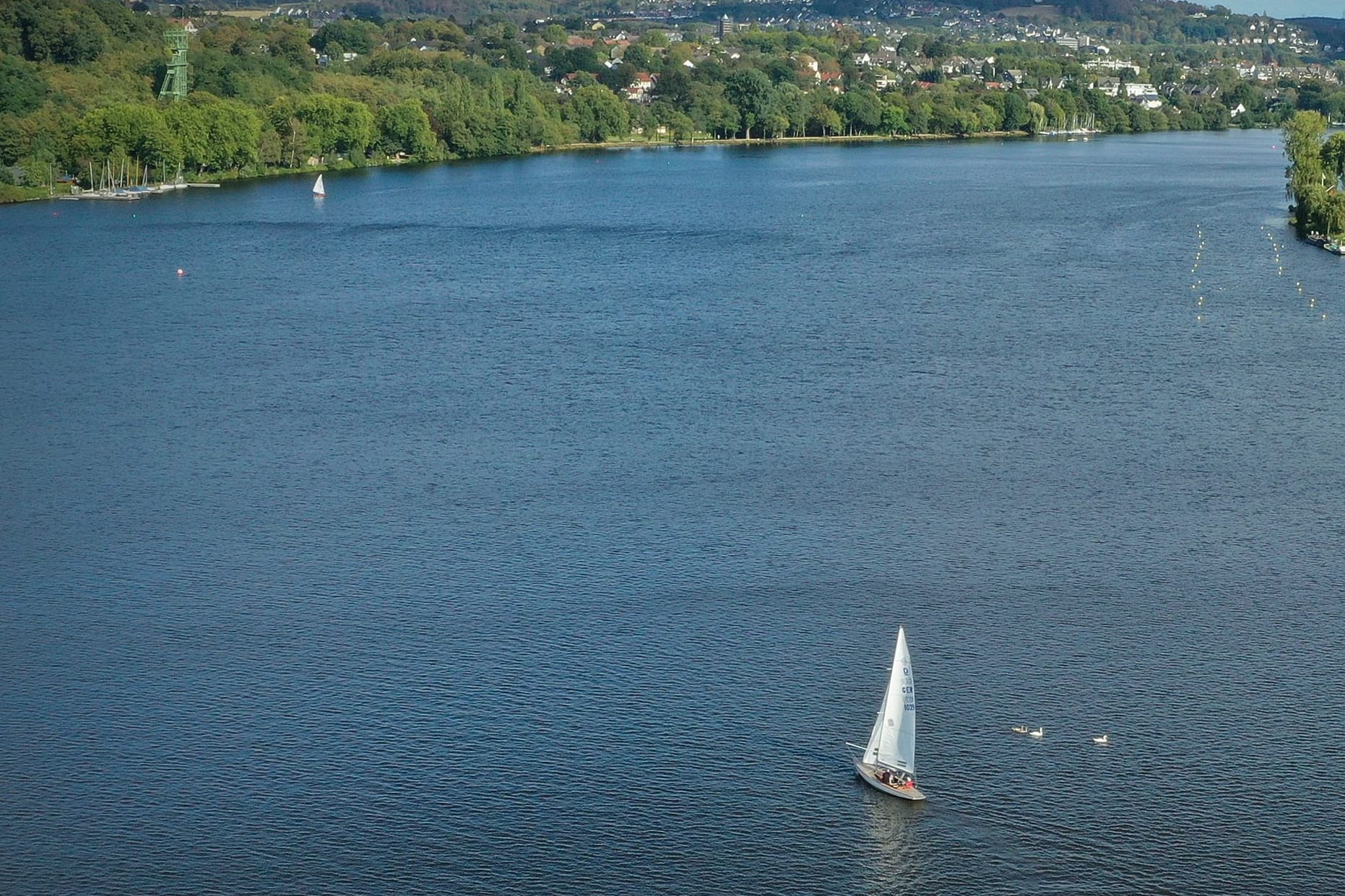 Der Baldeneysee in Essen (Symbolfoto): Ein EU-Bericht spricht von guter, aber nicht ausgezeichneter, Wasserqualität.