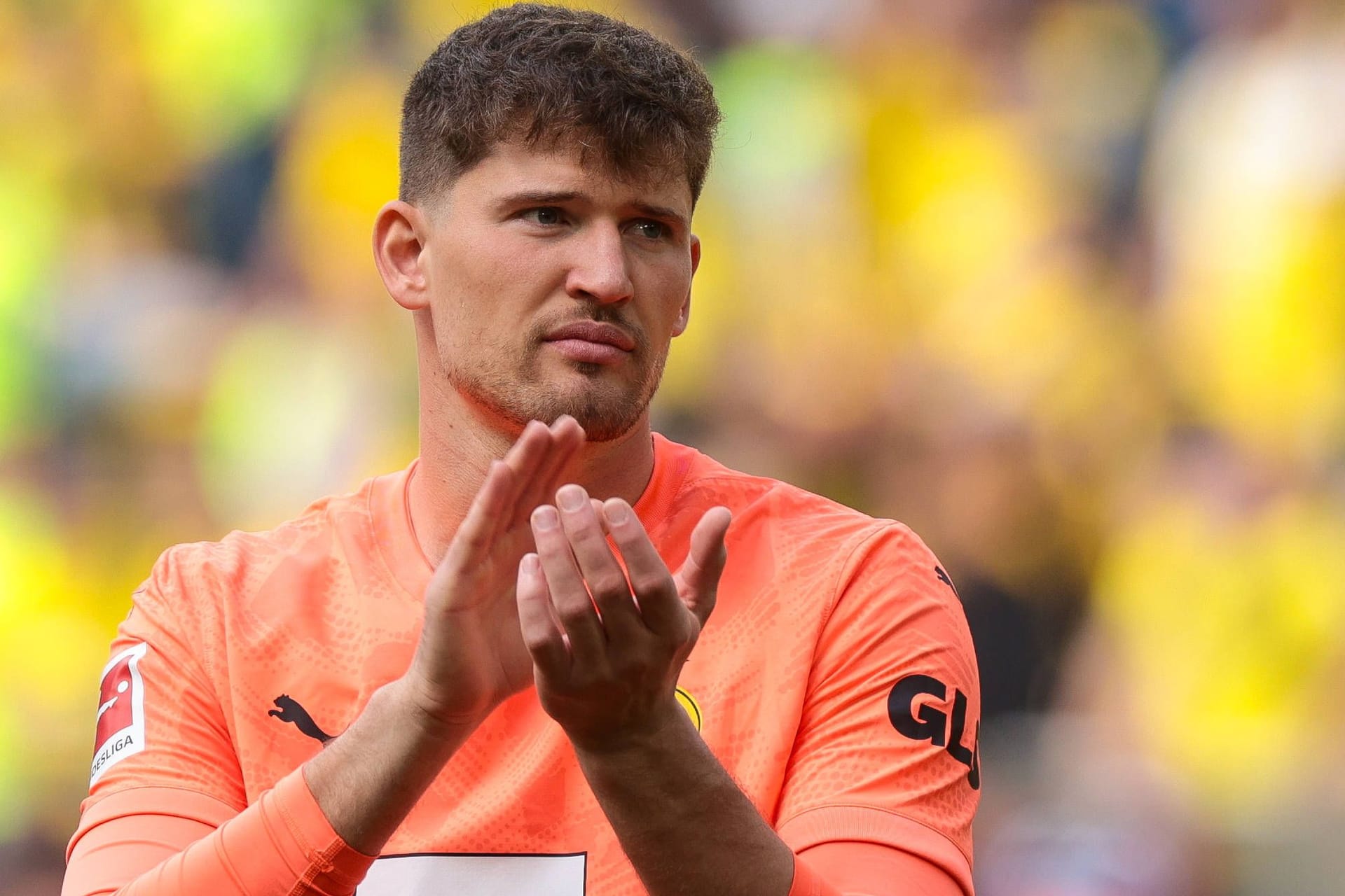 Gregor Kobel: Der Schweizer steht seit 2021 in Dortmund unter Vertrag.