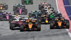 McLaren dominiert wildes Rennen – Verstappen erlebt Debakel