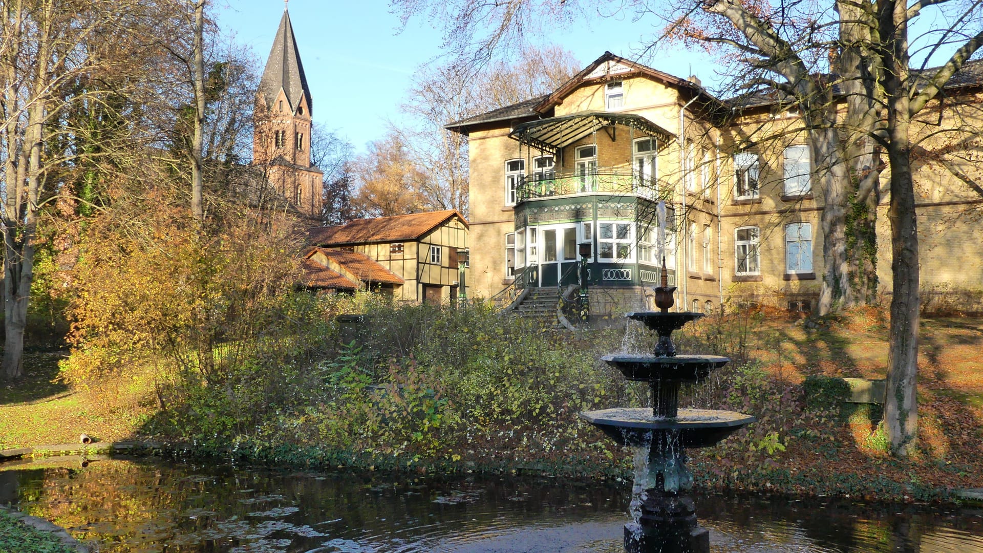 Der Stiftsgarten lädt zum Verweilen ein.