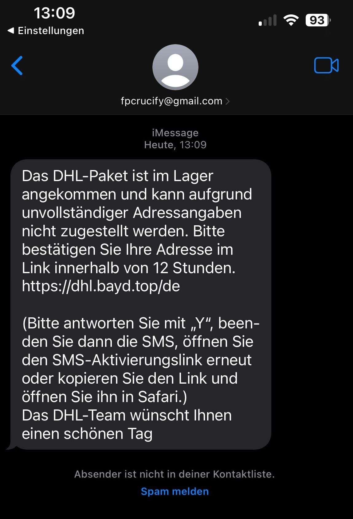 Die SMS enthält ein typisches Merkmaleeiner Betrugsnachricht: eine Aufforderung zum schnellen Handeln.