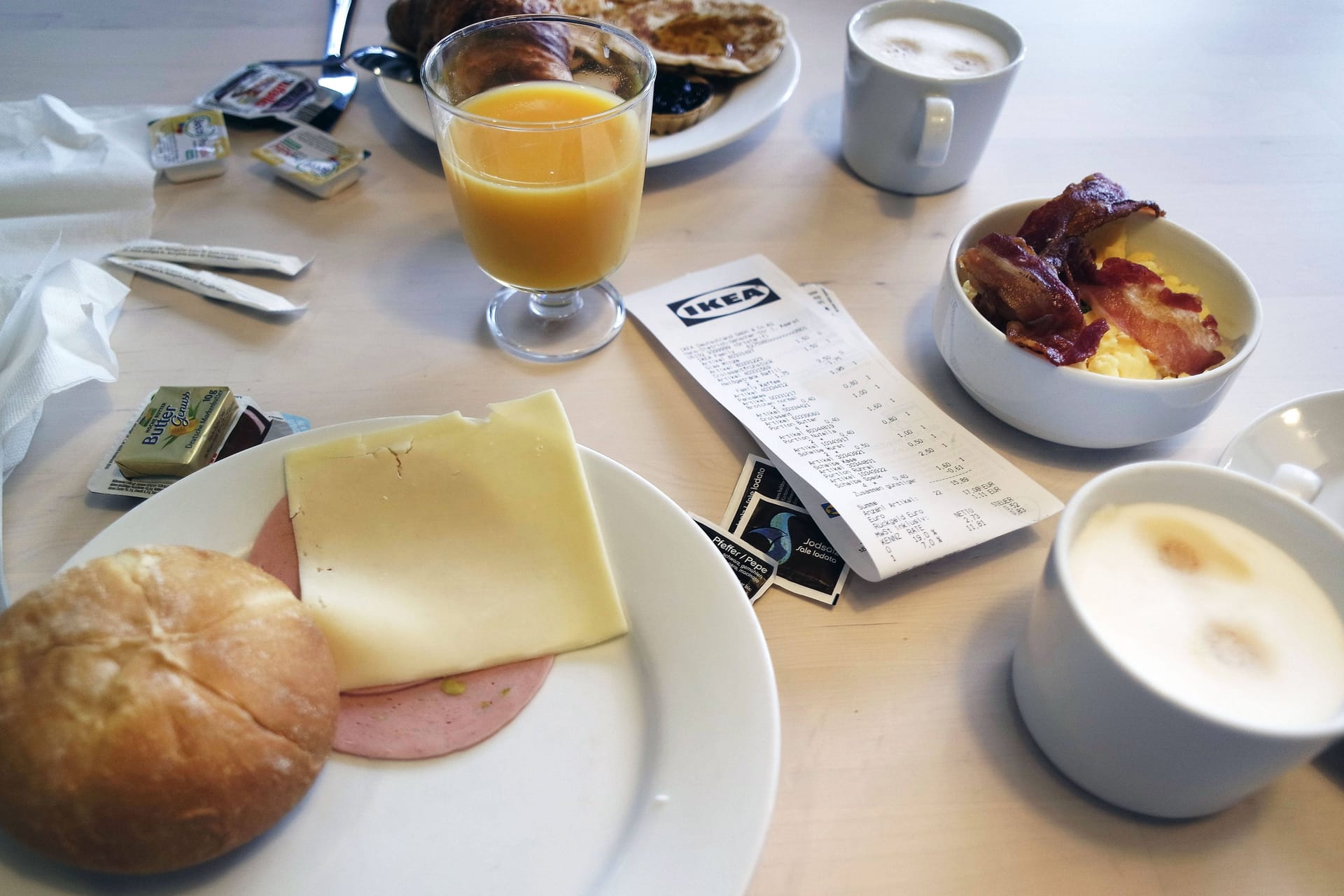 Frühstück bei Ikea: Das Angebot wurde in Bremerhaven gestrichen.