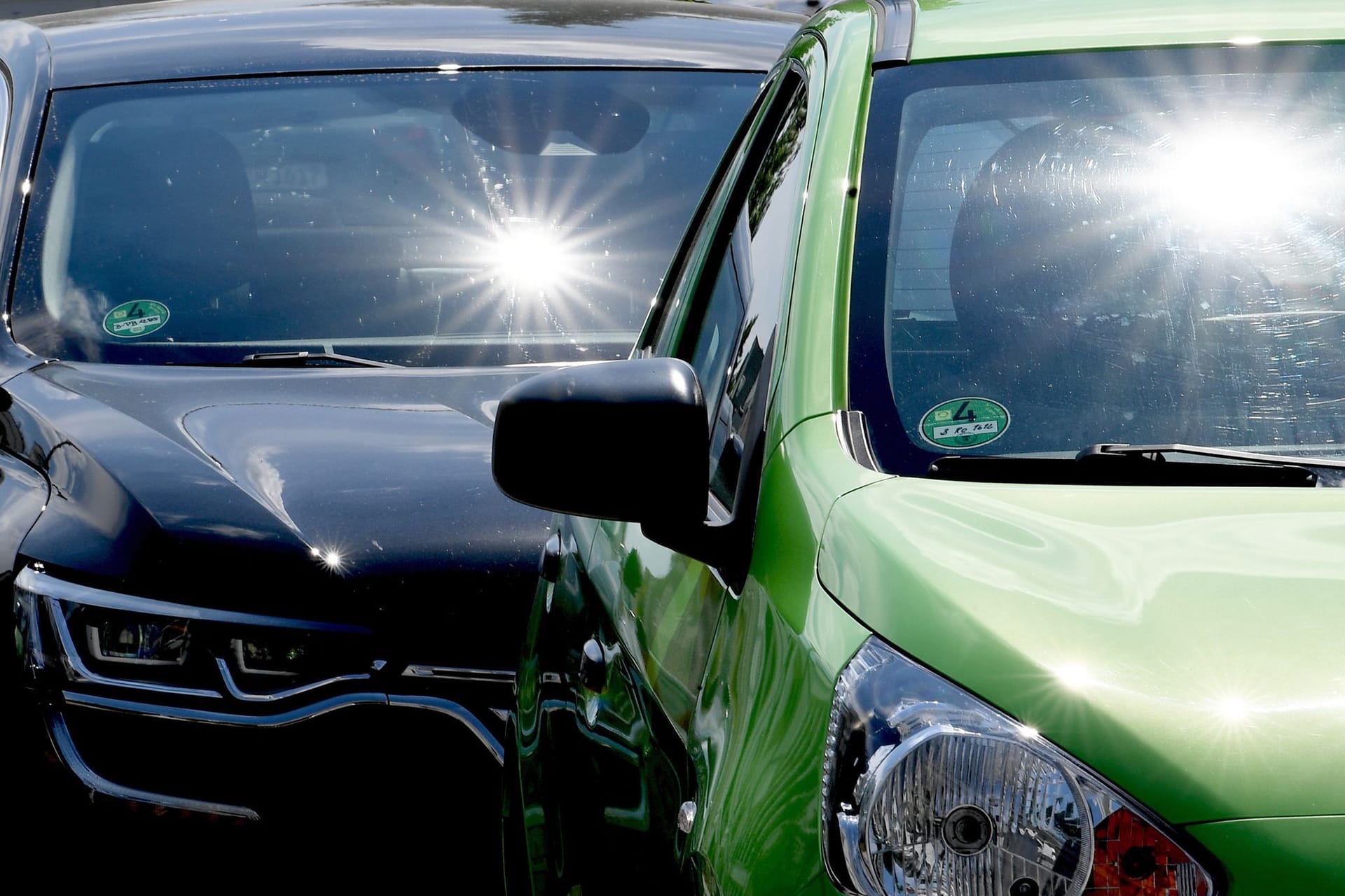 Vater vergisst Zweijährigen in Sommerhitze im Auto - tot