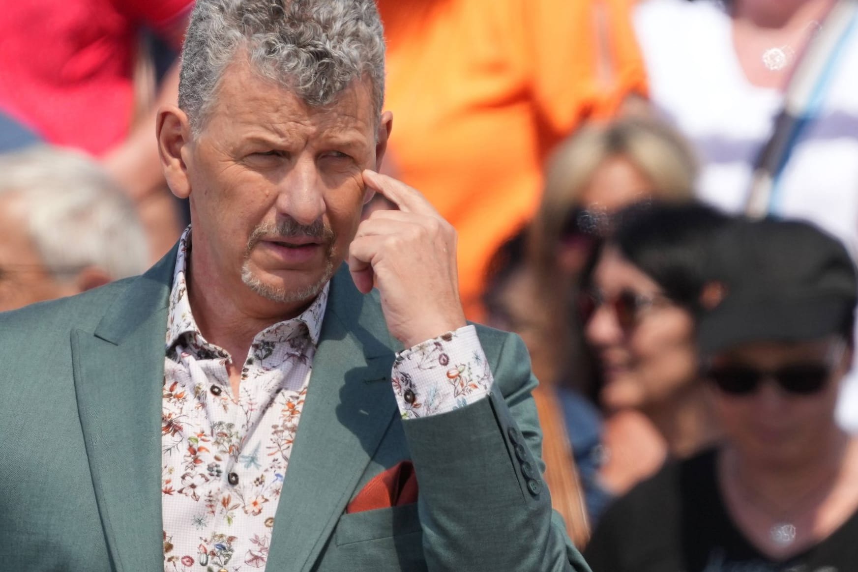 Semino Rossi 2023 im "Fernsehgarten": Der Sänger ist regelmäßiger Gast in der ZDF-Show.