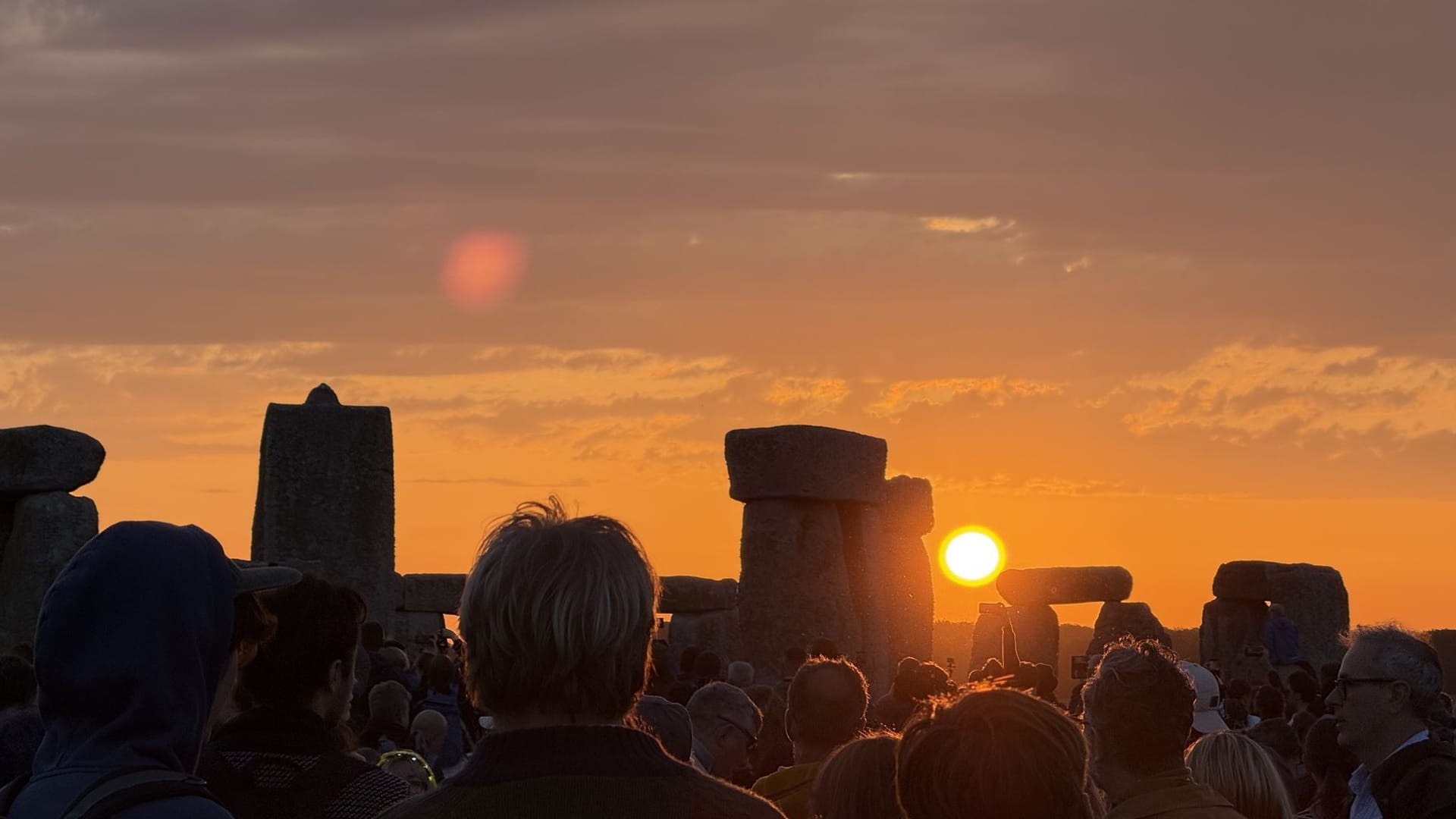 Kalendarischer Sommeranfang - Sonnenwende in Stonehenge Kalendarischer Sommeranfang - Sonnenwende in Stonehenge
