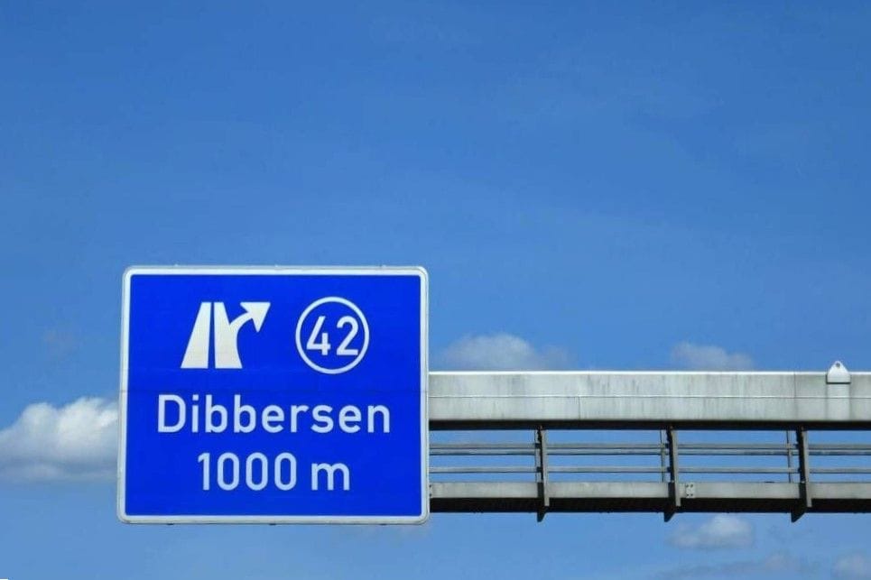 Federal Motorway Exit Dibbersen, 14.10.2020, Copyright: xpanthertubix Panthermedia28457626 Federal Motorway Exit Dibbersen, 14.10.2020, Copyright: xpanthertubix Panthermedia28457626