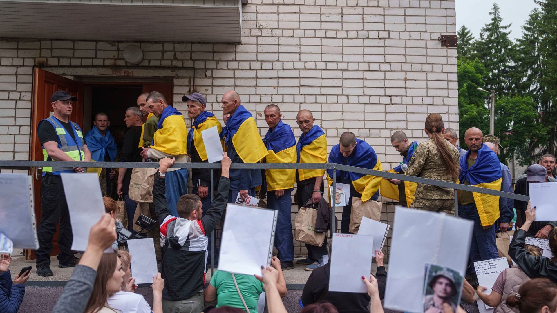 Ukraine-Krieg - Gefangenenaustausch Ukraine-Krieg - Gefangenenaustausch
