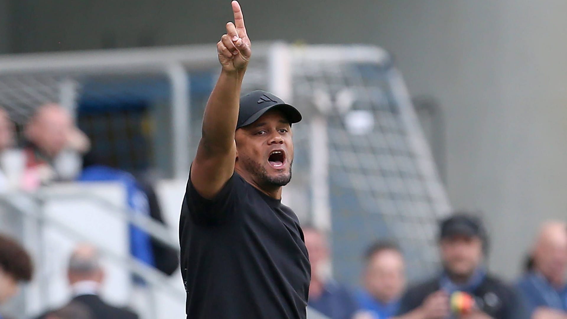 Bayern-Trainer Vincent Kompany: Für den Belgier geht es mit den Münchnern zum ersten Mal in der Klub-WM um Geld und Titel.
